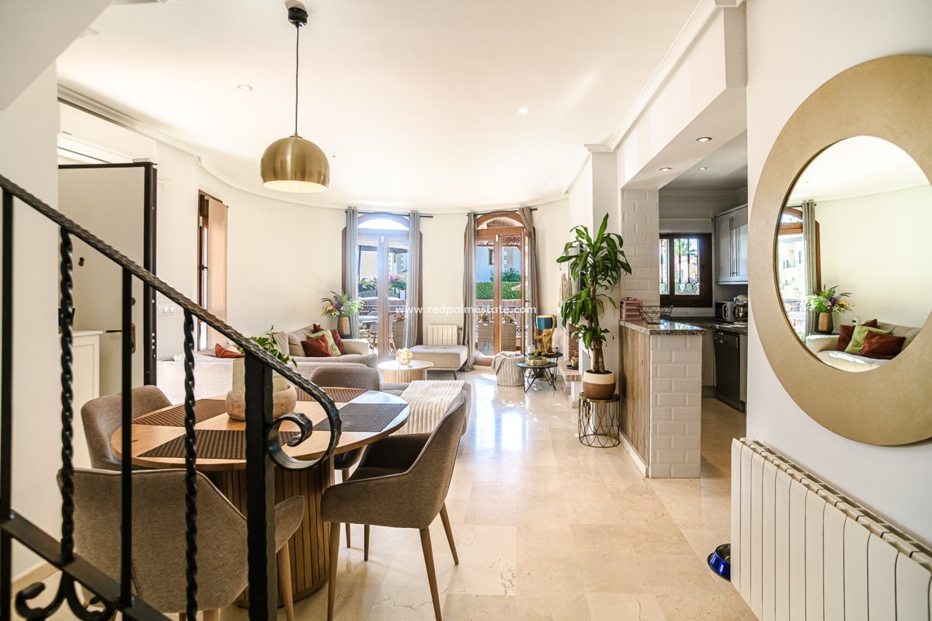 Videresalg - Villa -
Algorfa - Inland