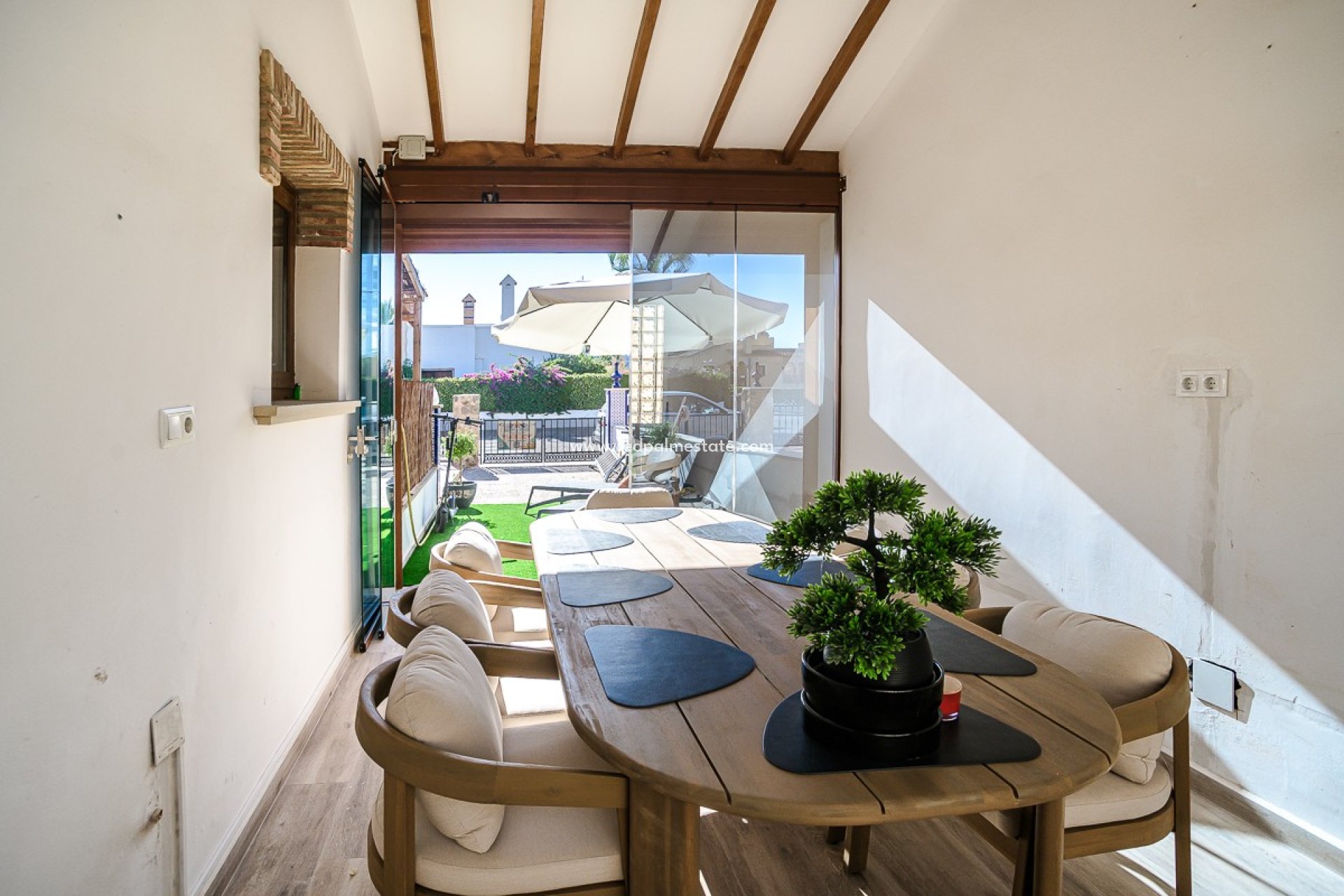 Videresalg - Villa -
Algorfa - Inland