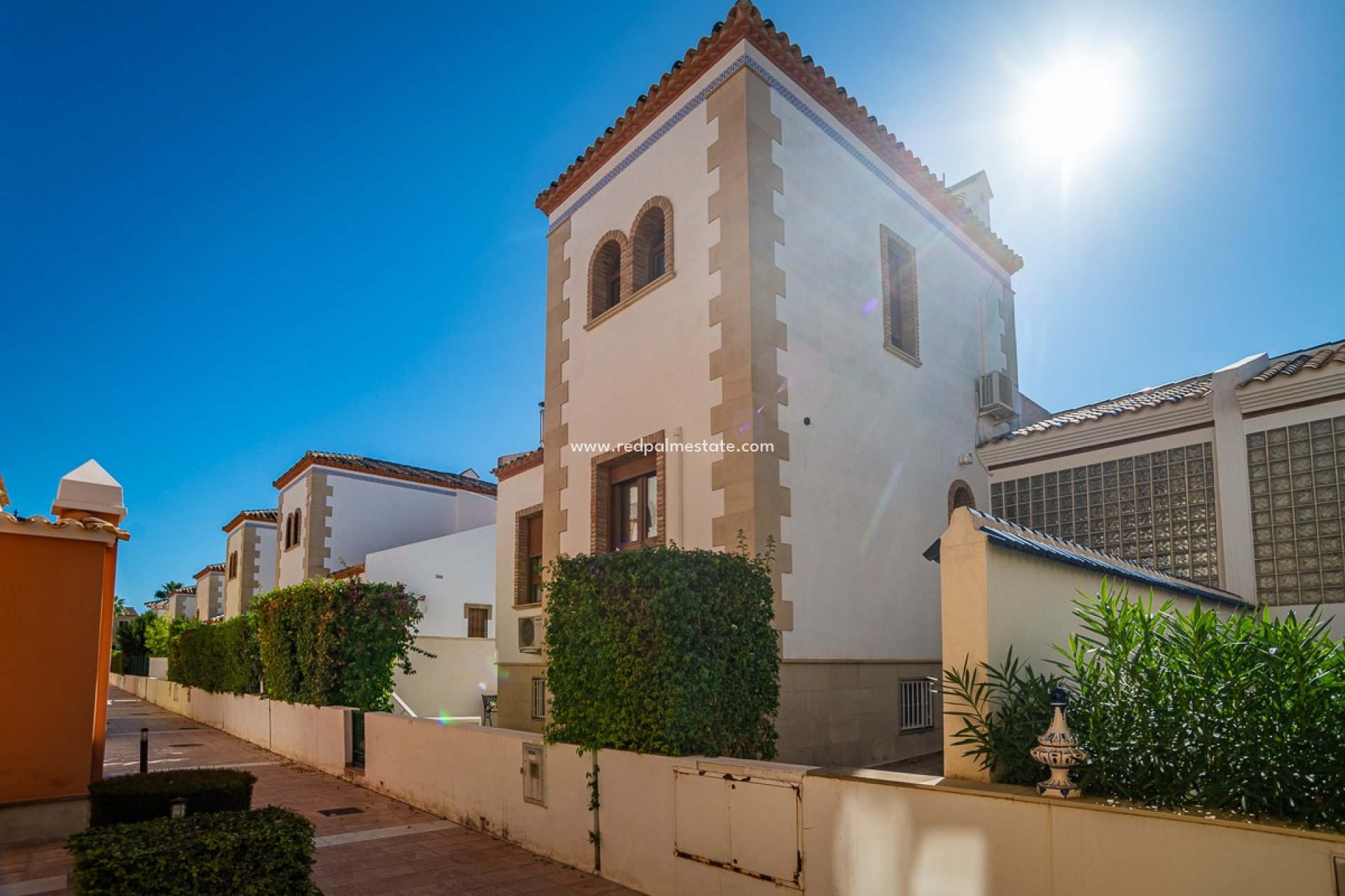 Videresalg - Villa -
Algorfa - Inland