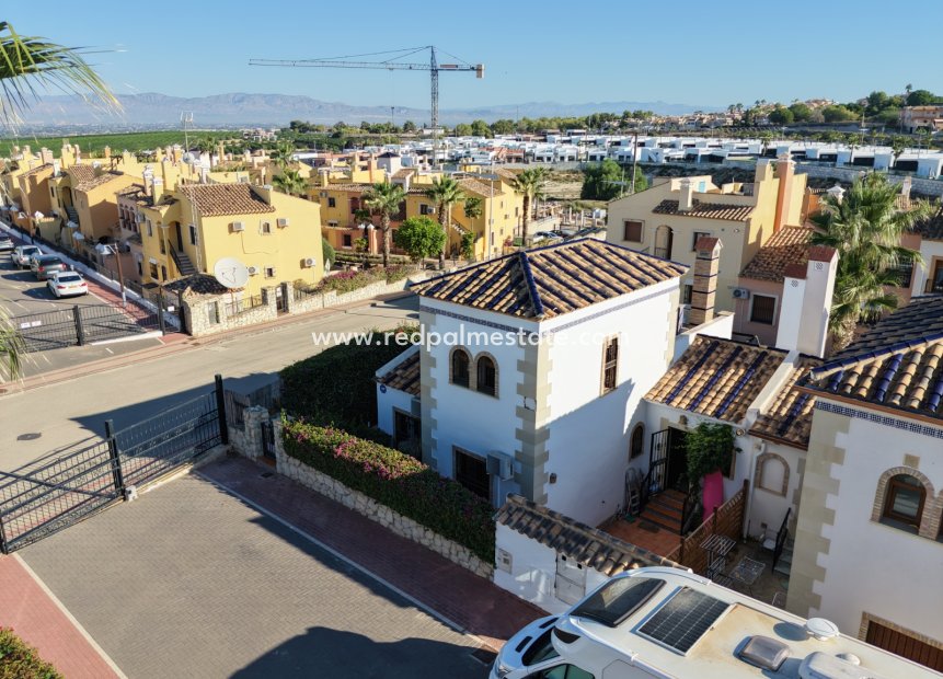 Videresalg - Villa -
Algorfa - Inland