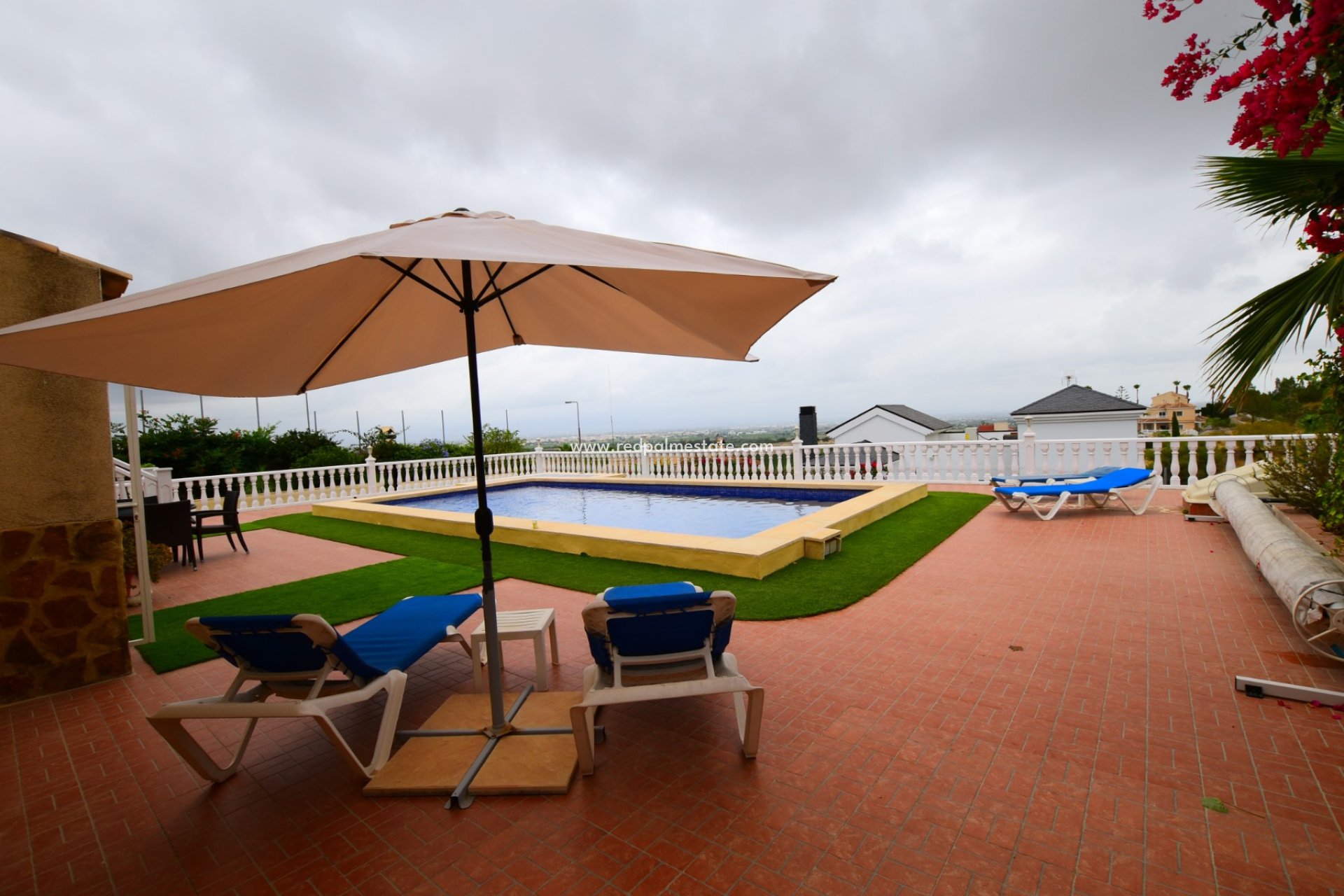 Videresalg - Villa -
Algorfa - Inland