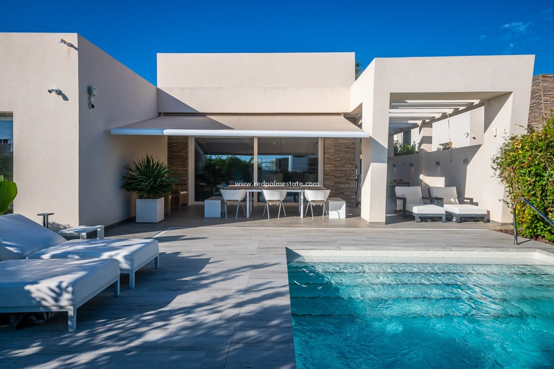 Videresalg - Villa -
Algorfa - Inland