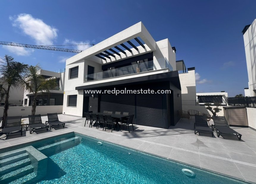 Videresalg - Villa -
Algorfa - Inland