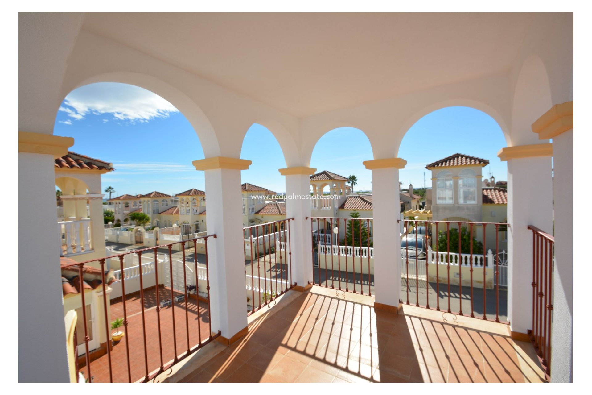 Videresalg - Villa -
Algorfa - Inland