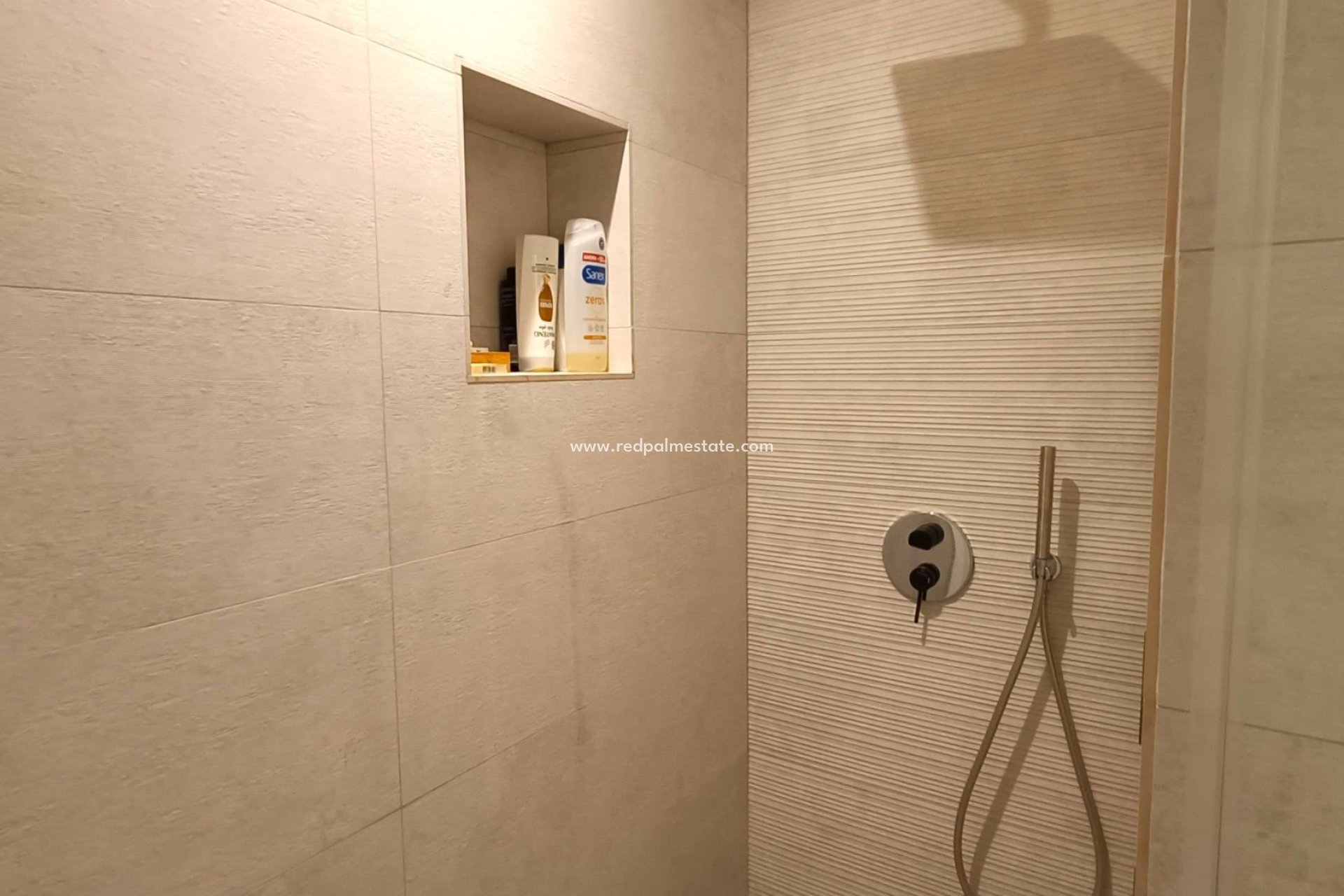 Videresalg - Villa -
Algorfa - Inland