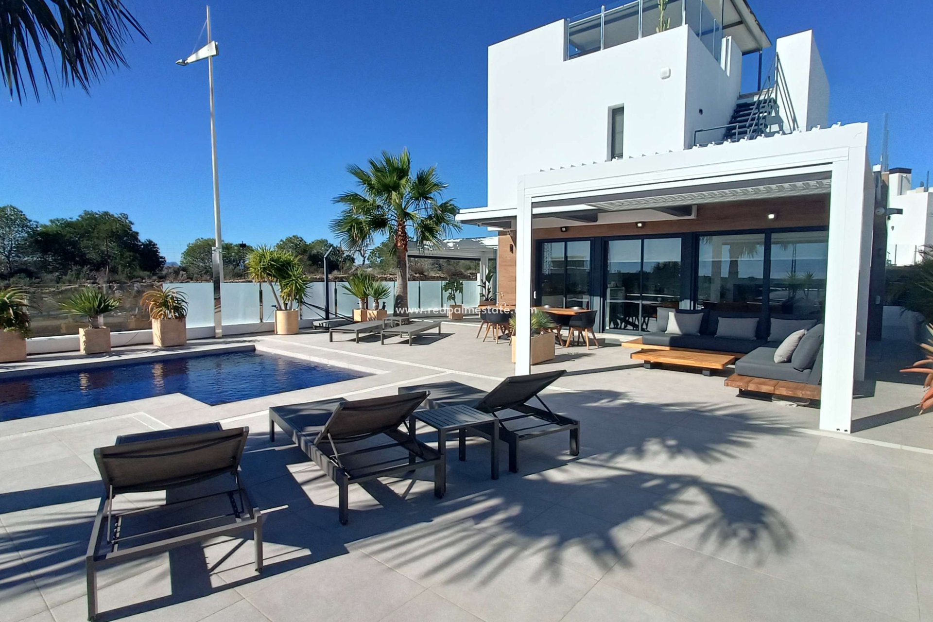 Videresalg - Villa -
Algorfa - Inland