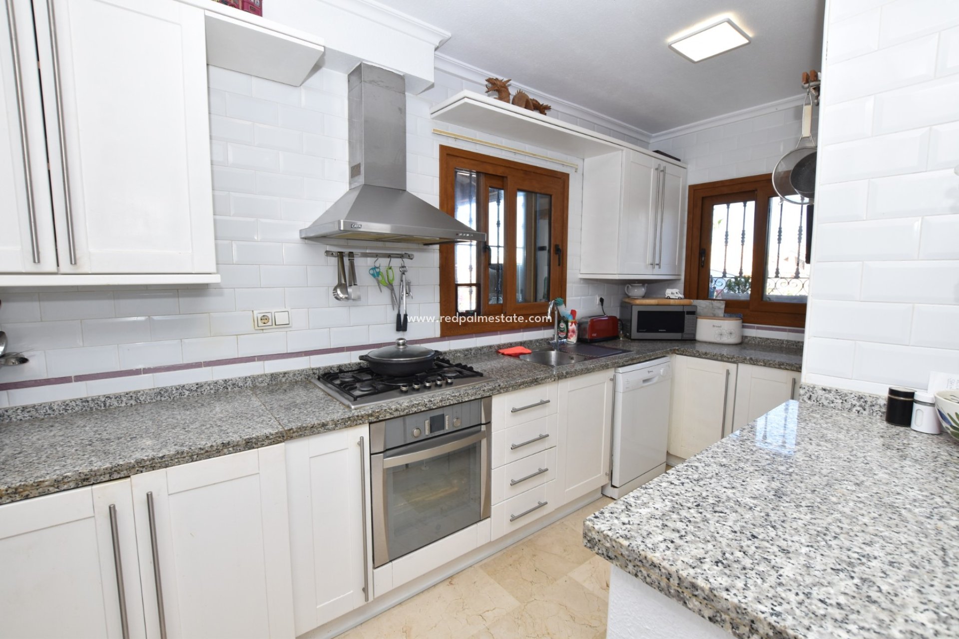 Videresalg - Villa -
Algorfa - Inland