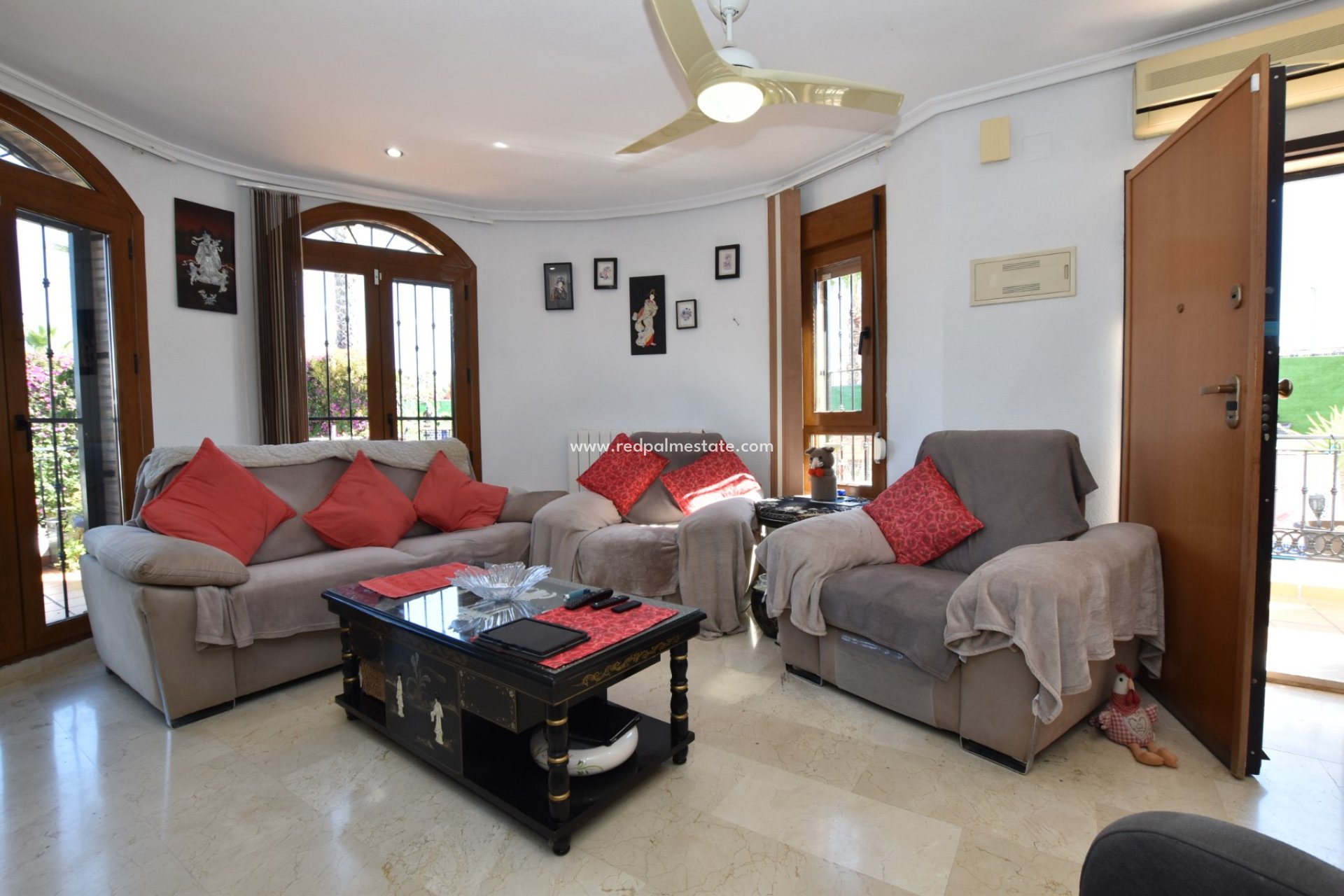 Videresalg - Villa -
Algorfa - Inland