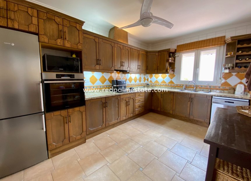 Videresalg - Villa -
Algorfa - Lomas De La Juliana