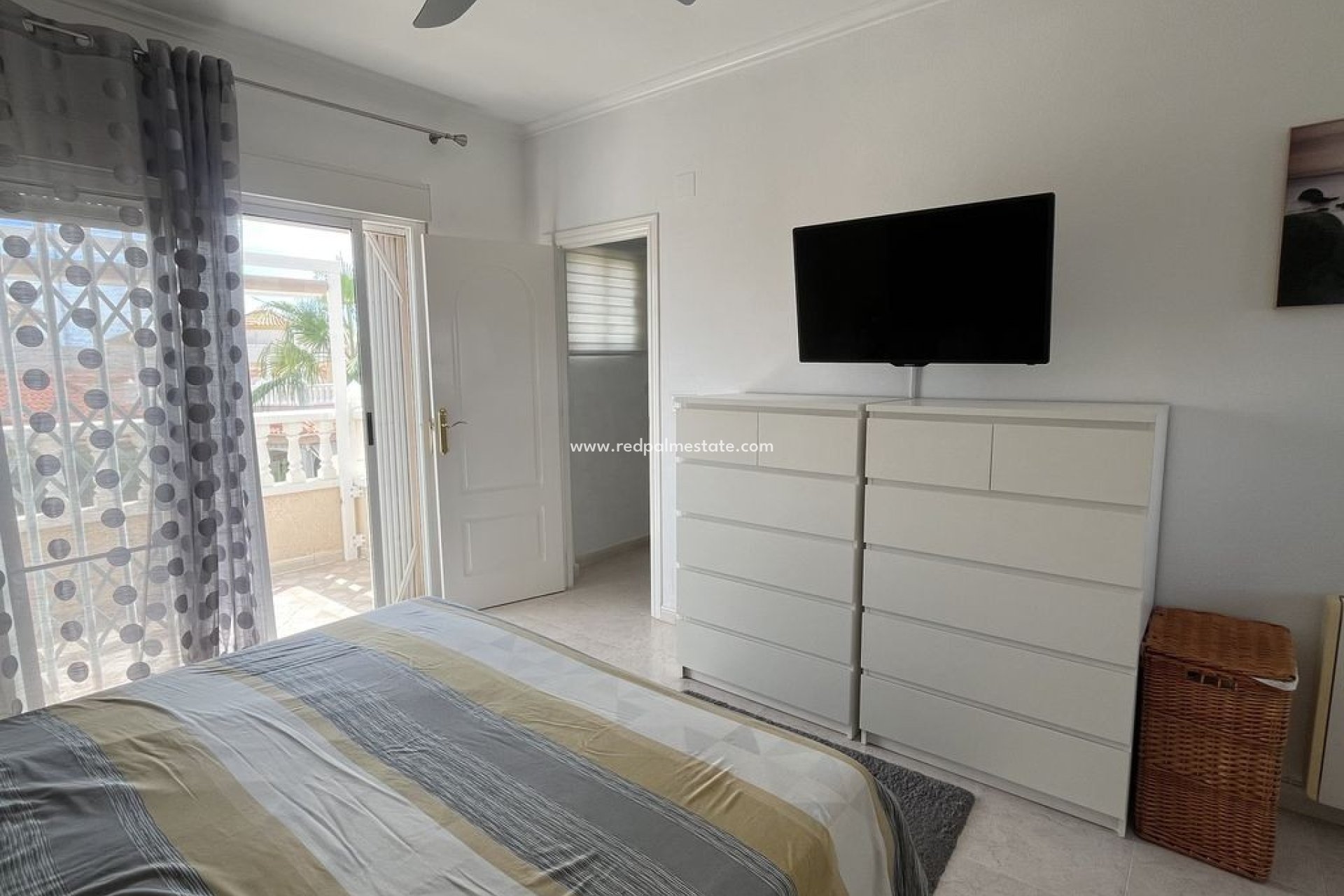 Videresalg - Villa -
Algorfa - Montemar