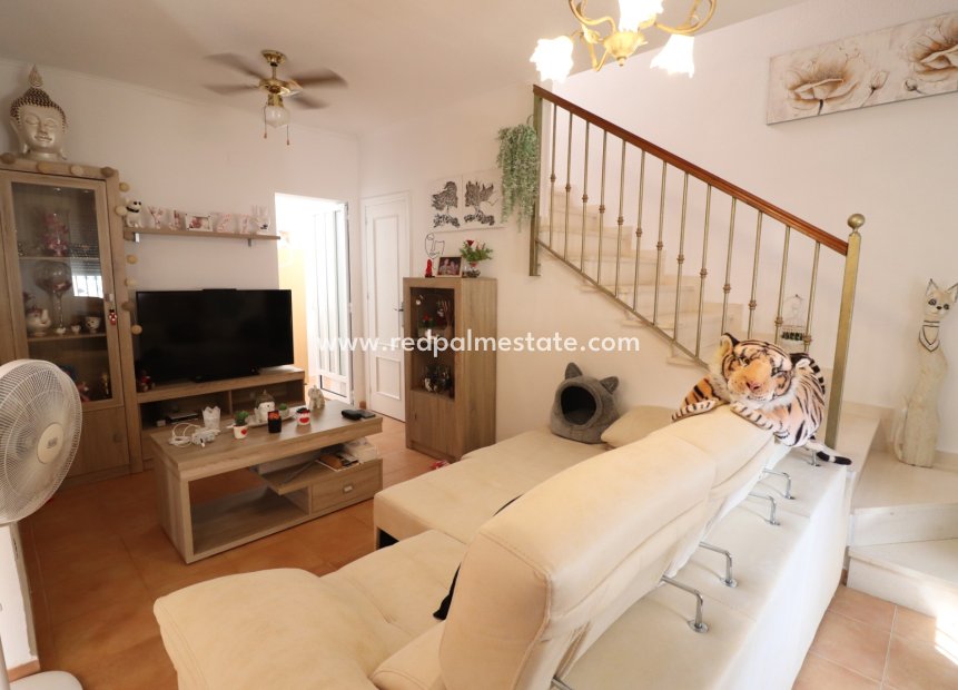 Videresalg - Villa -
Algorfa