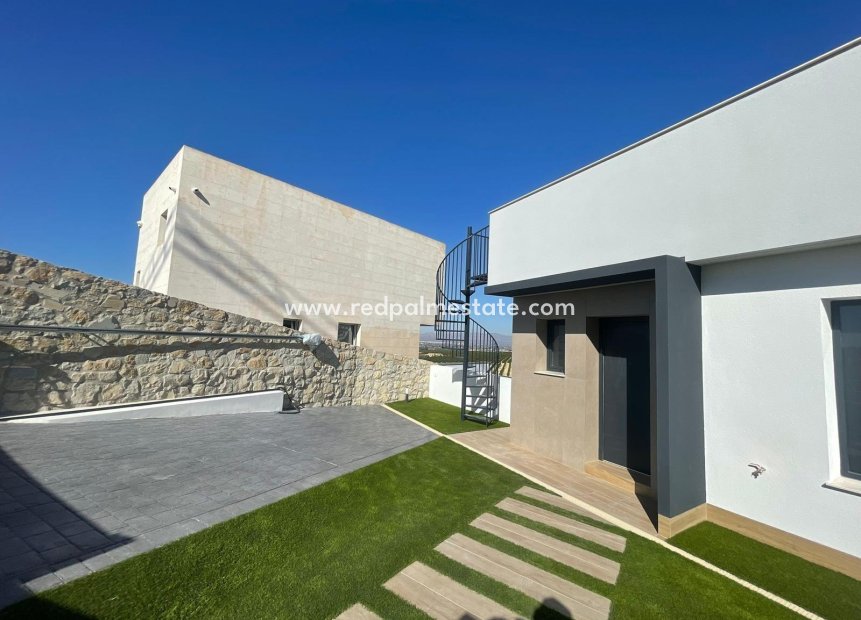 Videresalg - Villa -
Algorfa