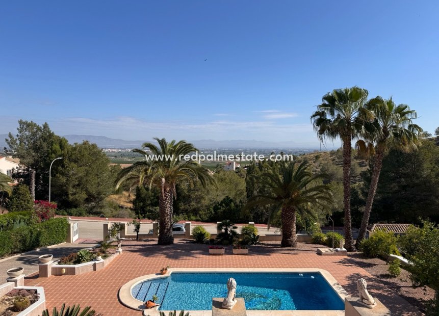 Videresalg - Villa -
Algorfa