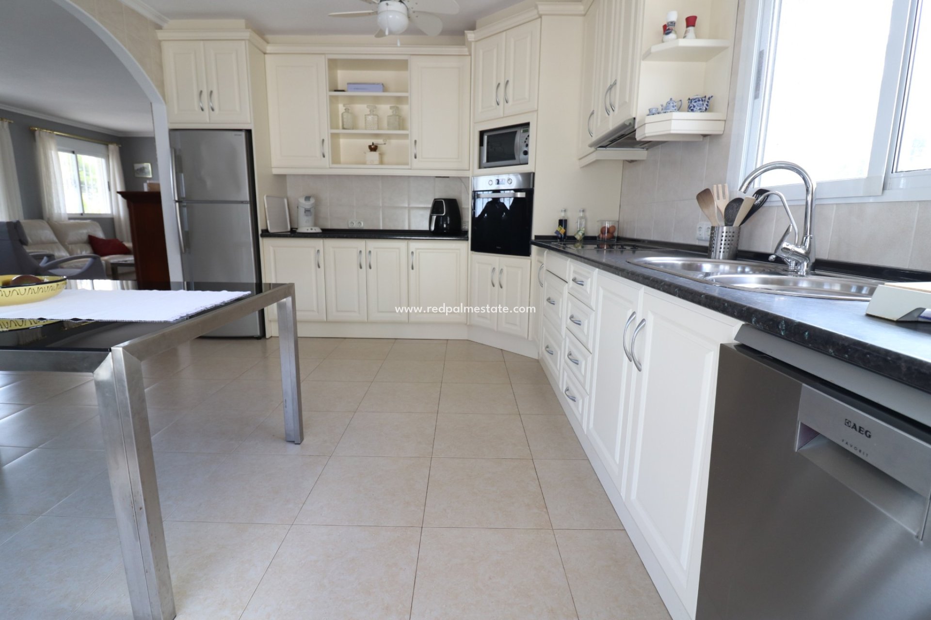 Videresalg - Villa -
Algorfa