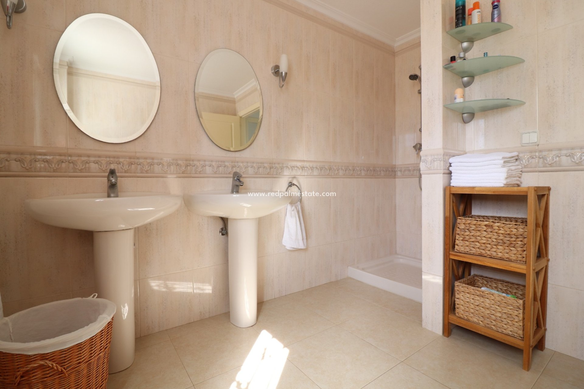 Videresalg - Villa -
Algorfa