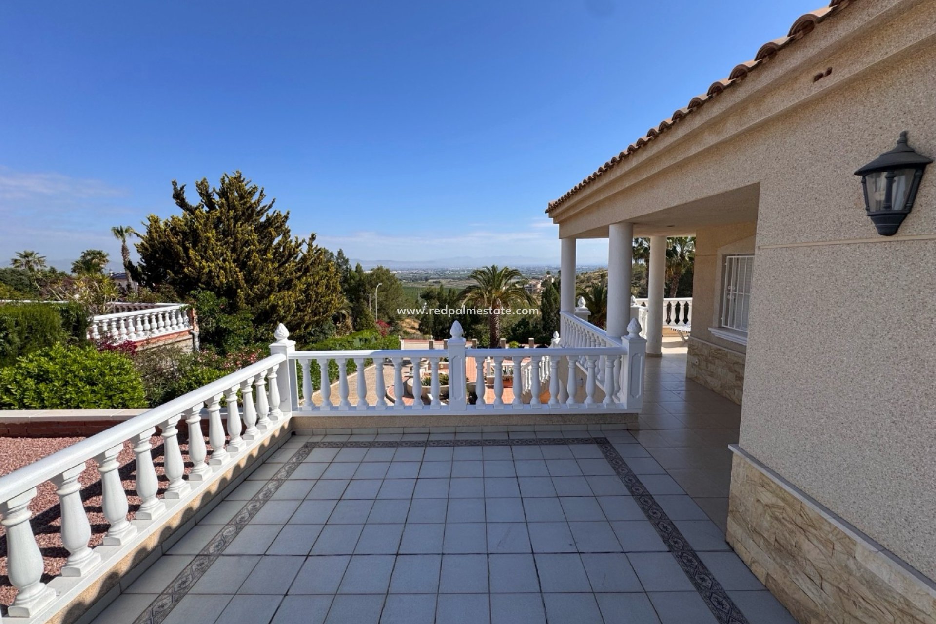 Videresalg - Villa -
Algorfa