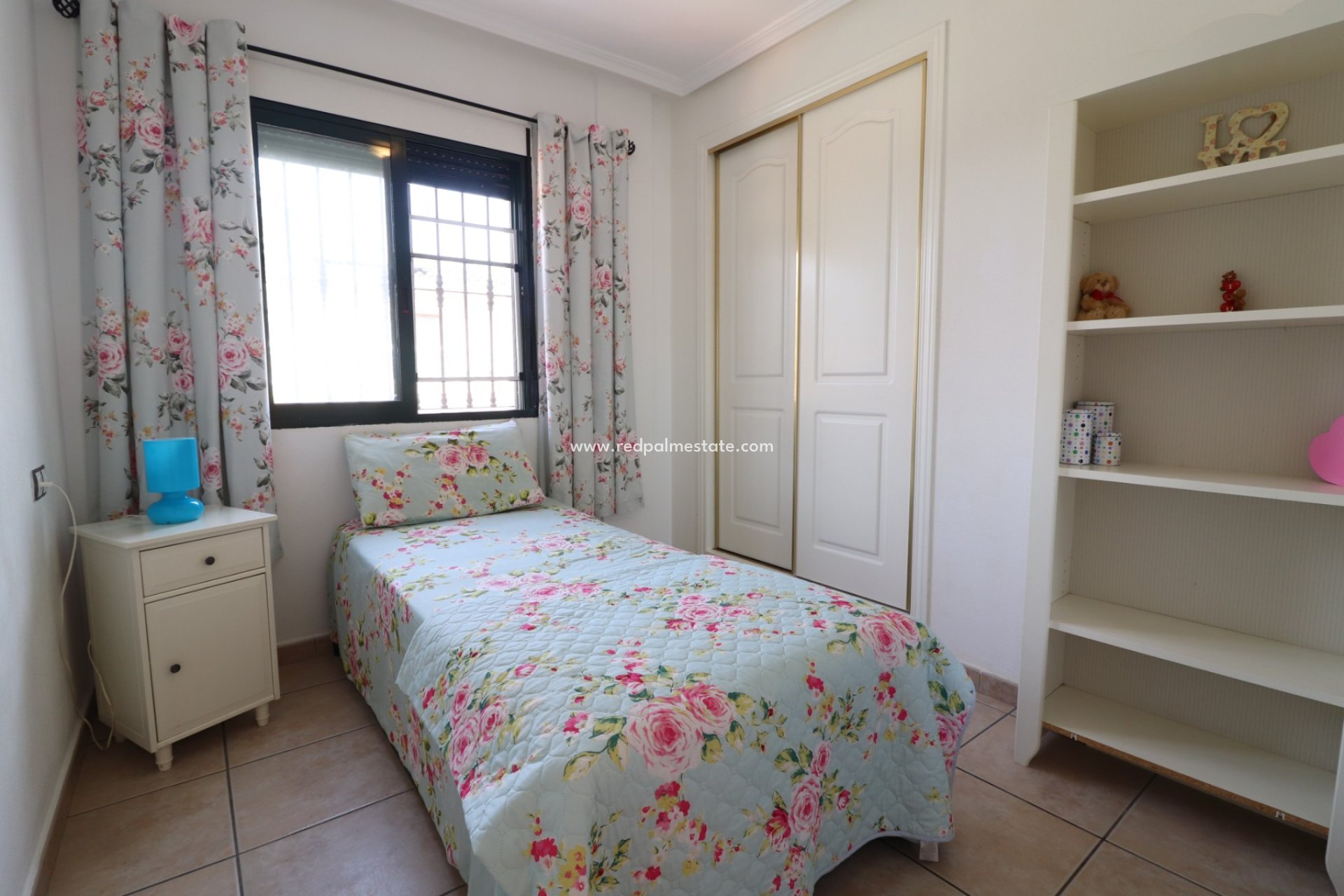 Videresalg - Villa -
Algorfa