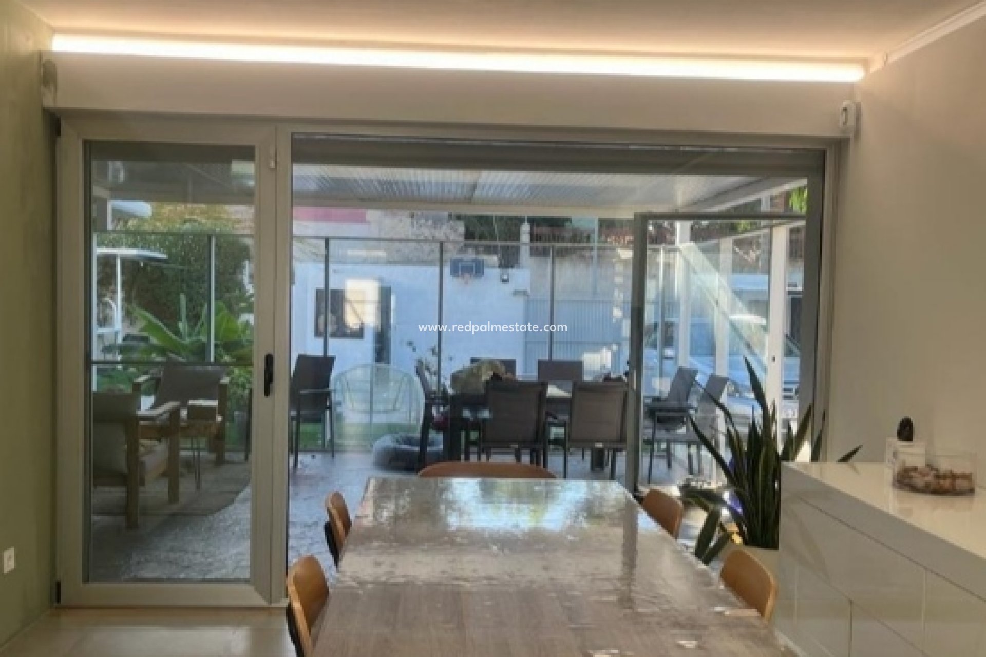 Videresalg - Villa -
Alicante - Costa Blanca