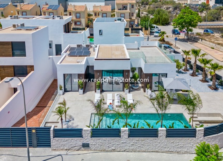 Videresalg - Villa -
Alicante - El Campello