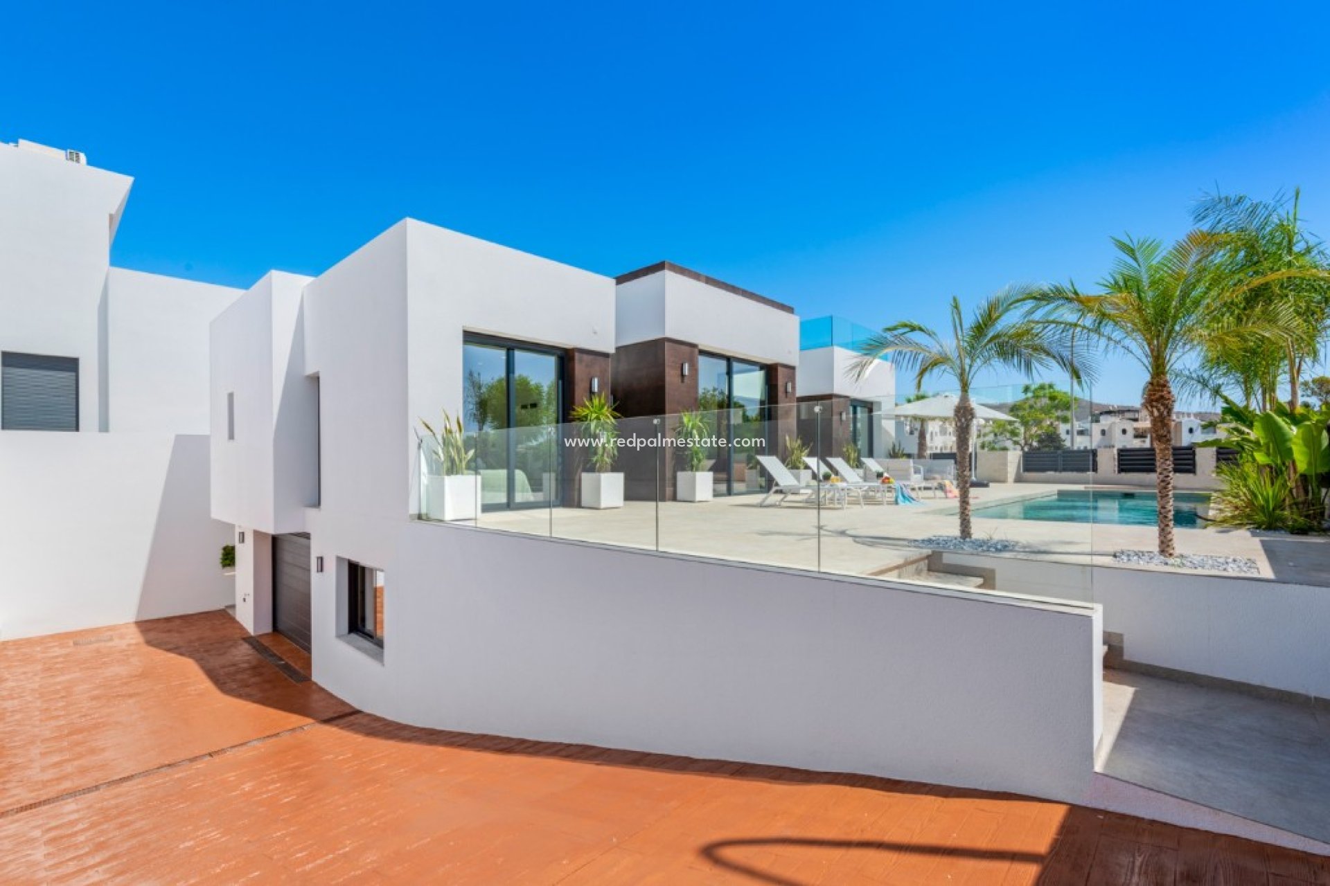 Videresalg - Villa -
Alicante - El Campello