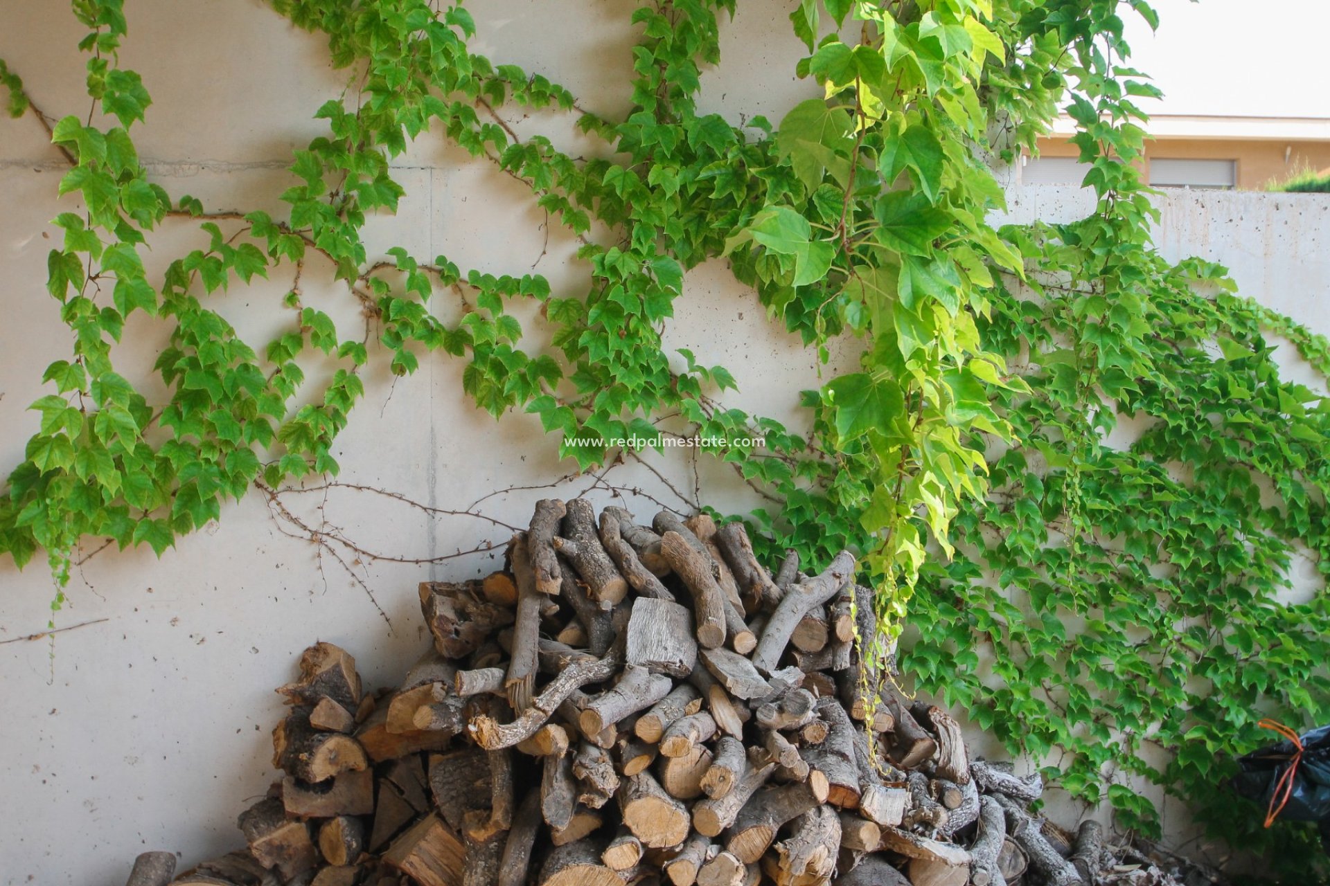 Videresalg - Villa -
Alicante - Inland