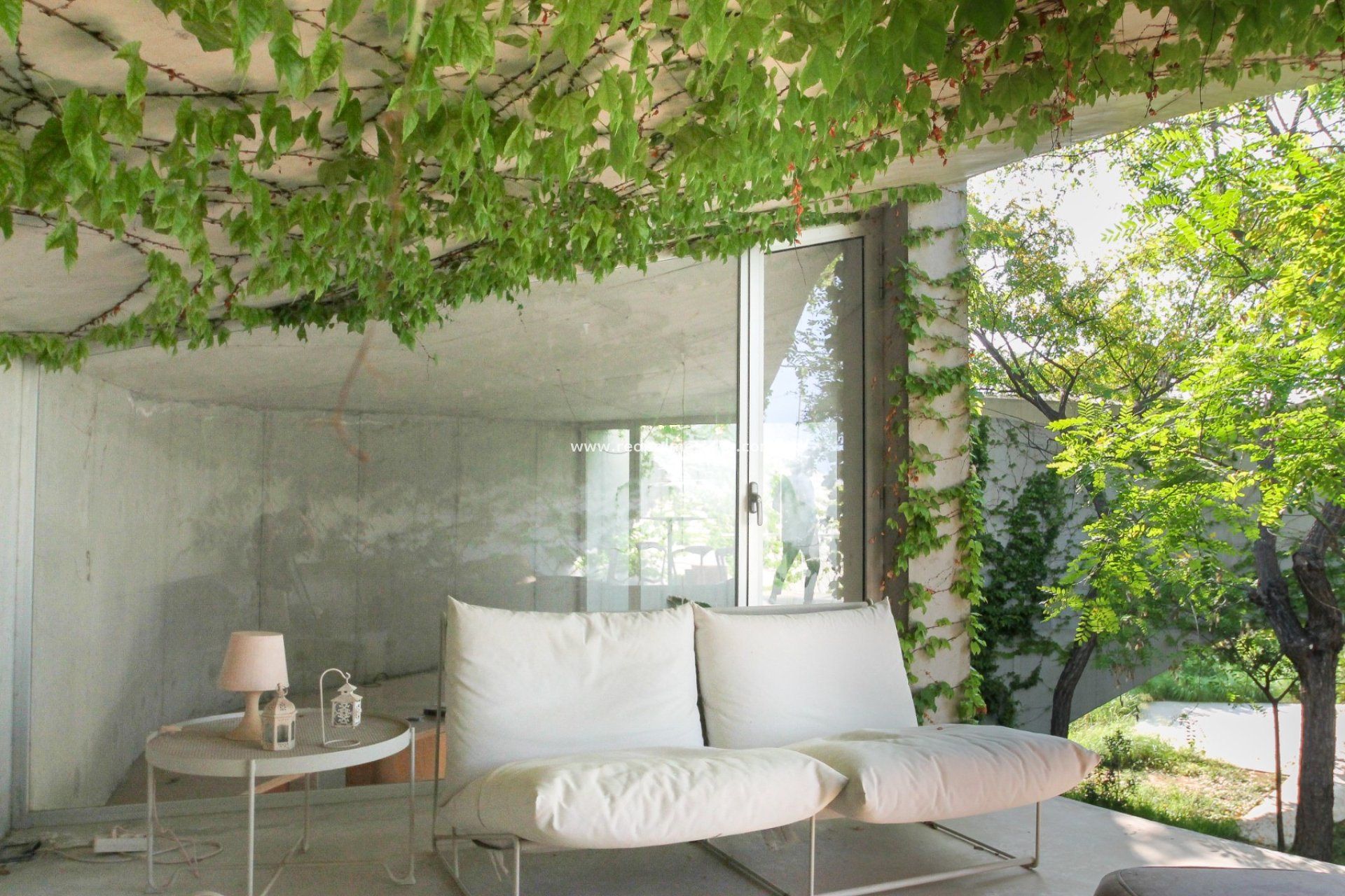 Videresalg - Villa -
Alicante - Inland