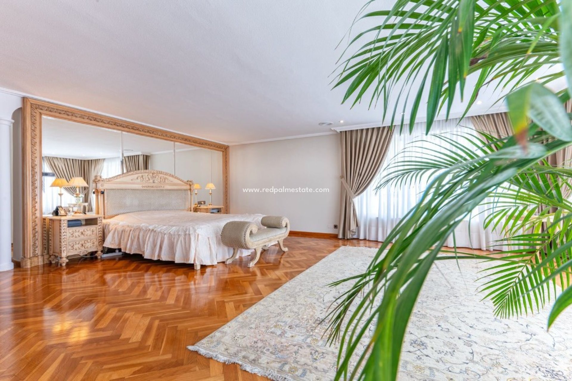 Videresalg - Villa -
Alicante - Playa San Juan