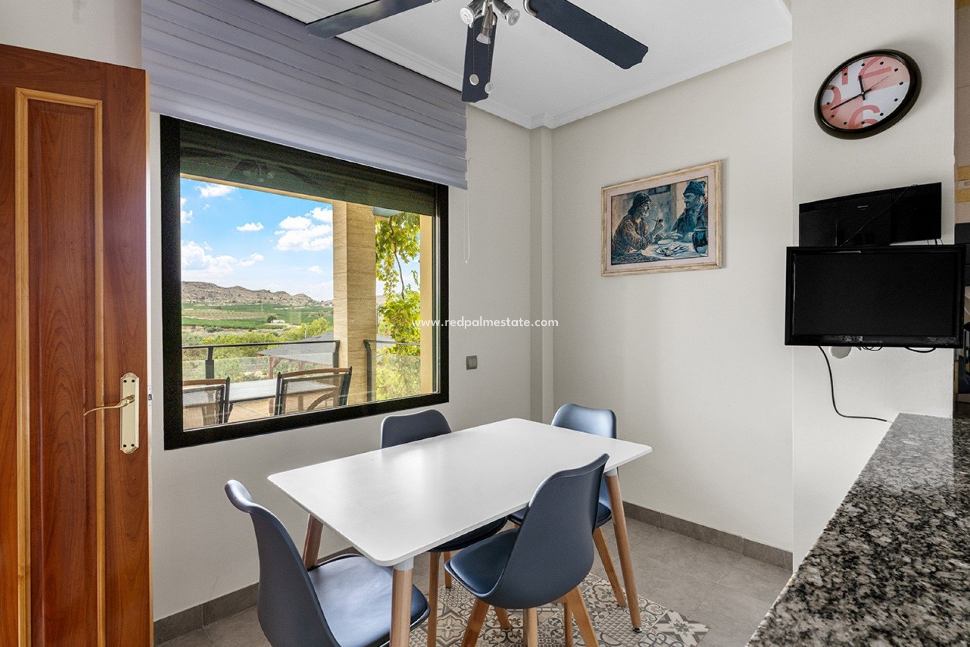 Videresalg - Villa -
Alicante - Rebolledo