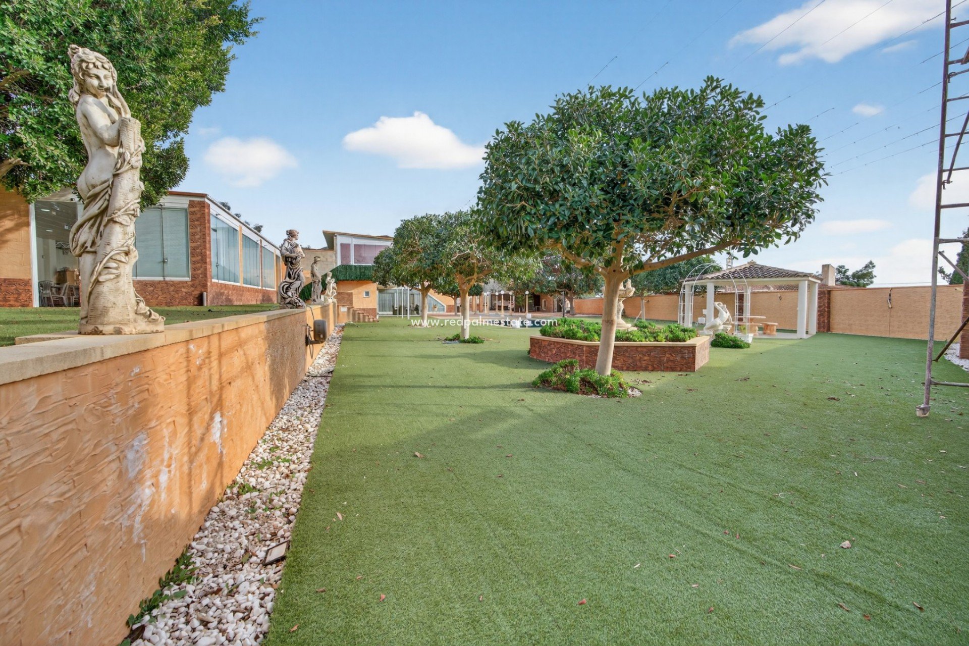 Videresalg - Villa -
Alicante - Rebolledo