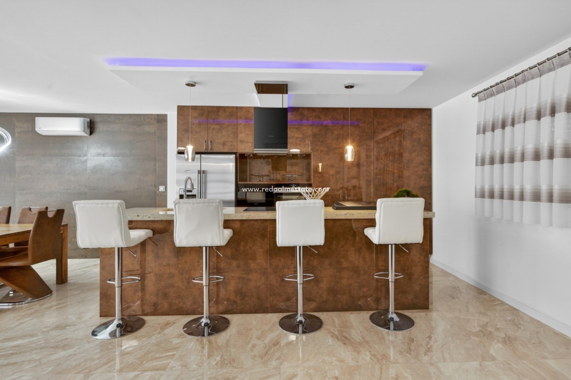 Videresalg - Villa -
Alicante - Rebolledo