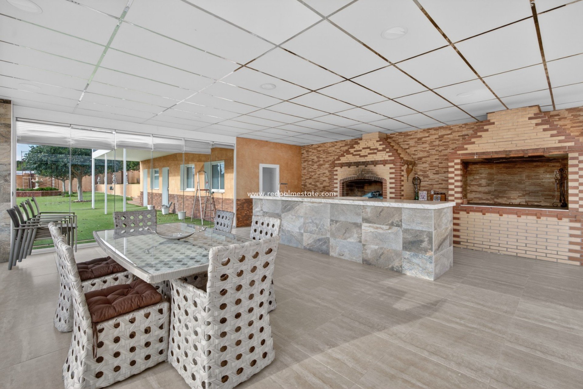 Videresalg - Villa -
Alicante - Rebolledo