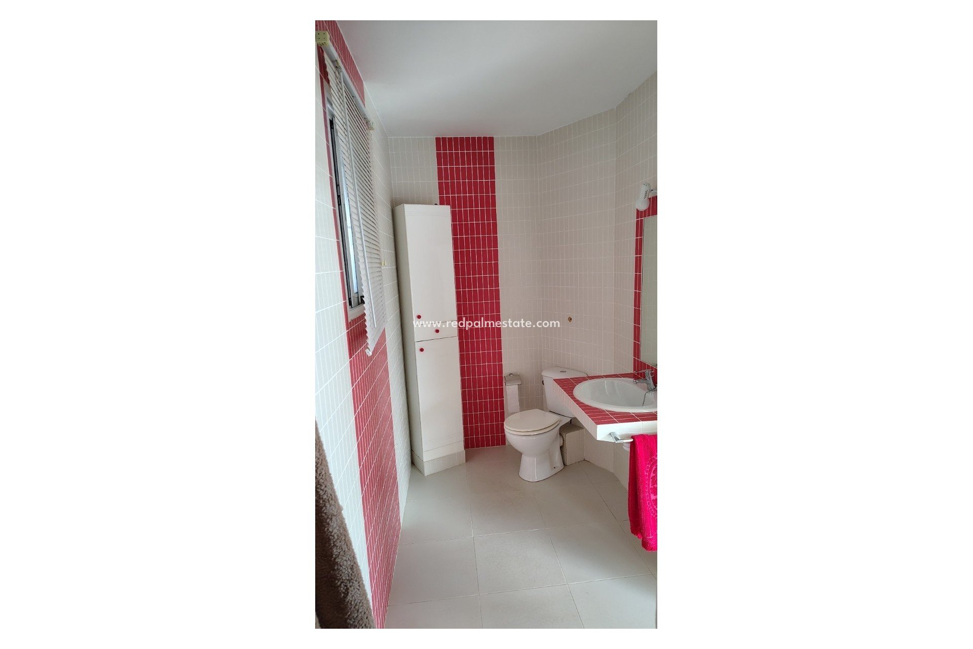 Videresalg - Villa -
Alicante - Rebolledo