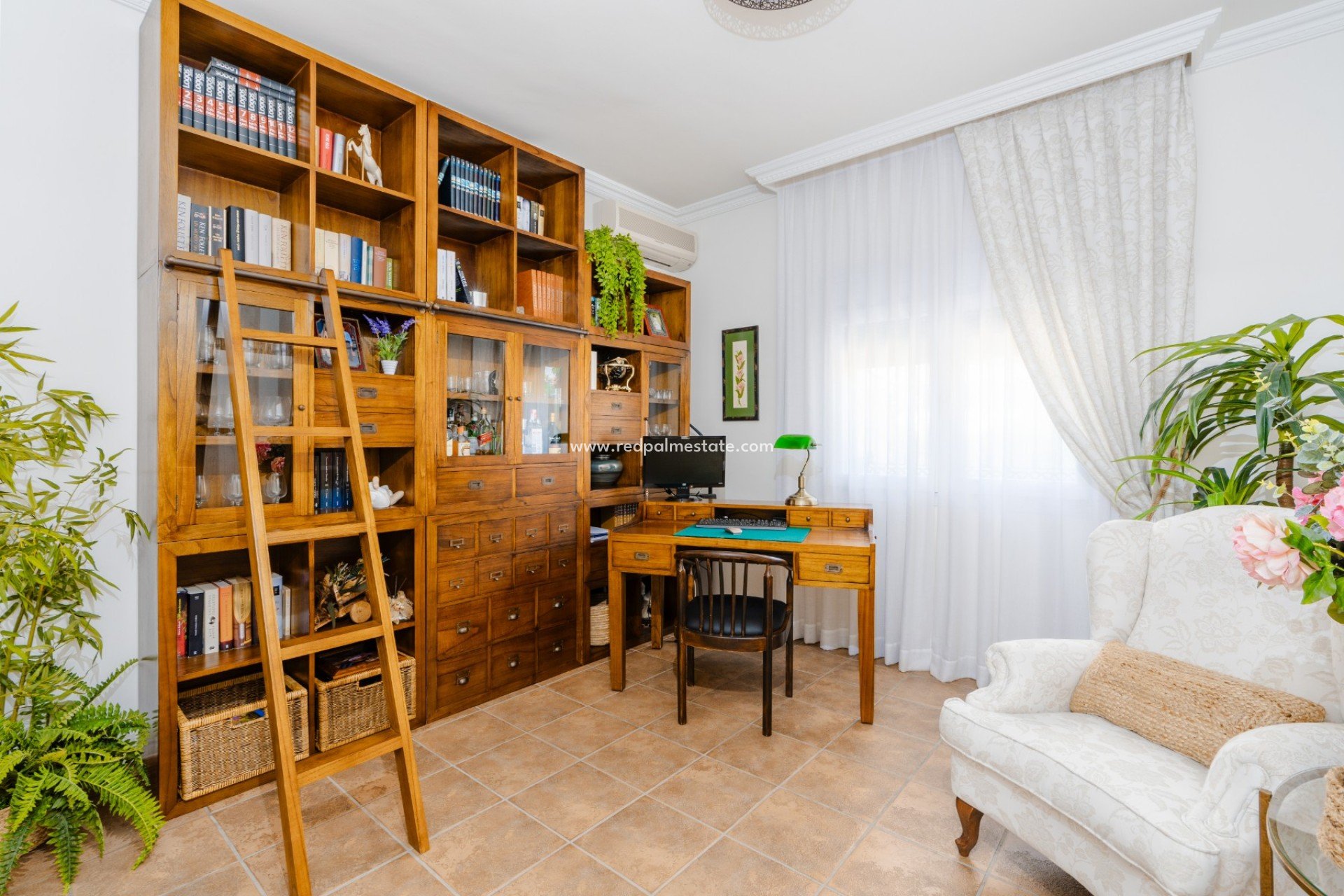 Videresalg - Villa -
Alicante - San Vicente del Raspeig