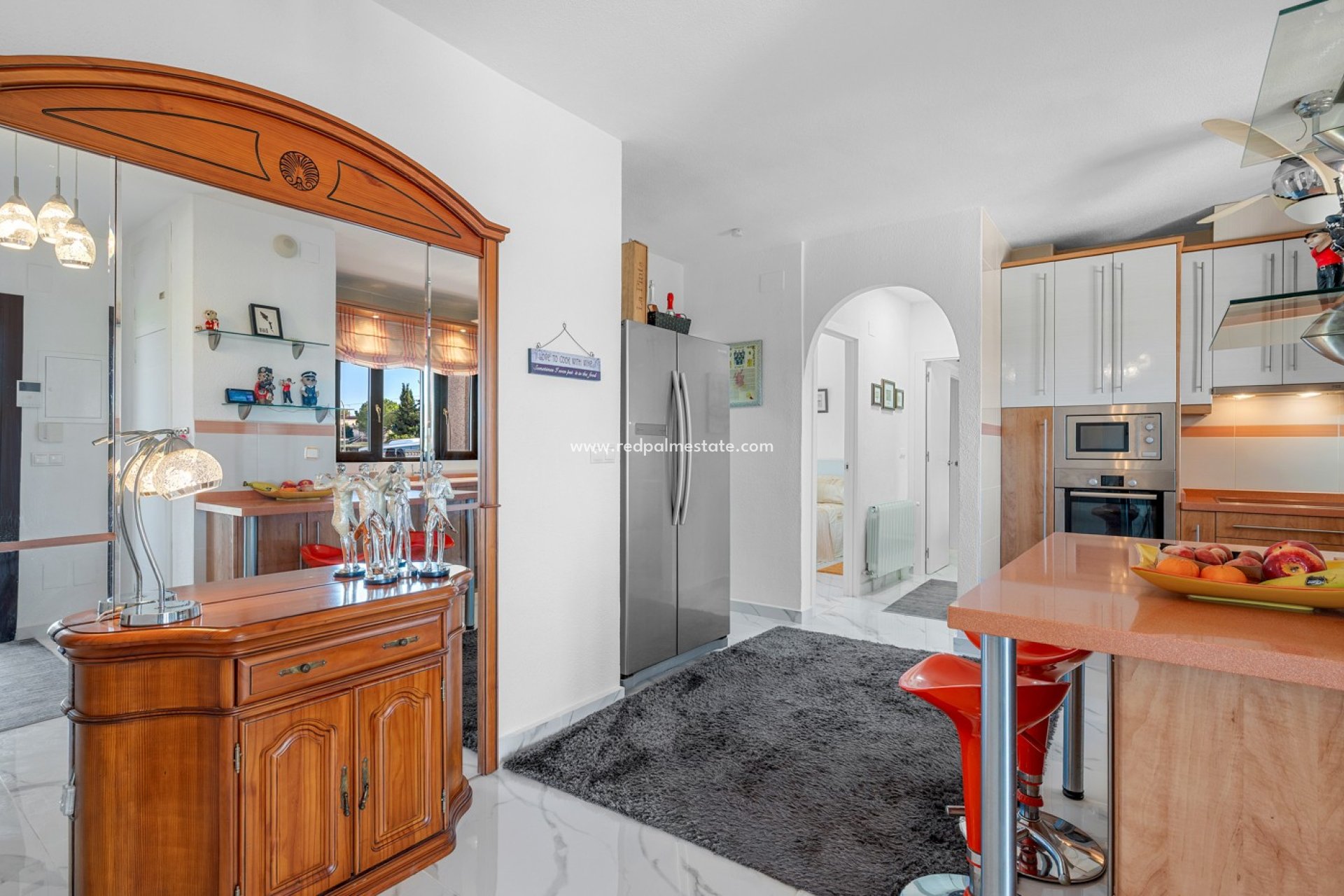 Videresalg - Villa -
Almoradí - Inland