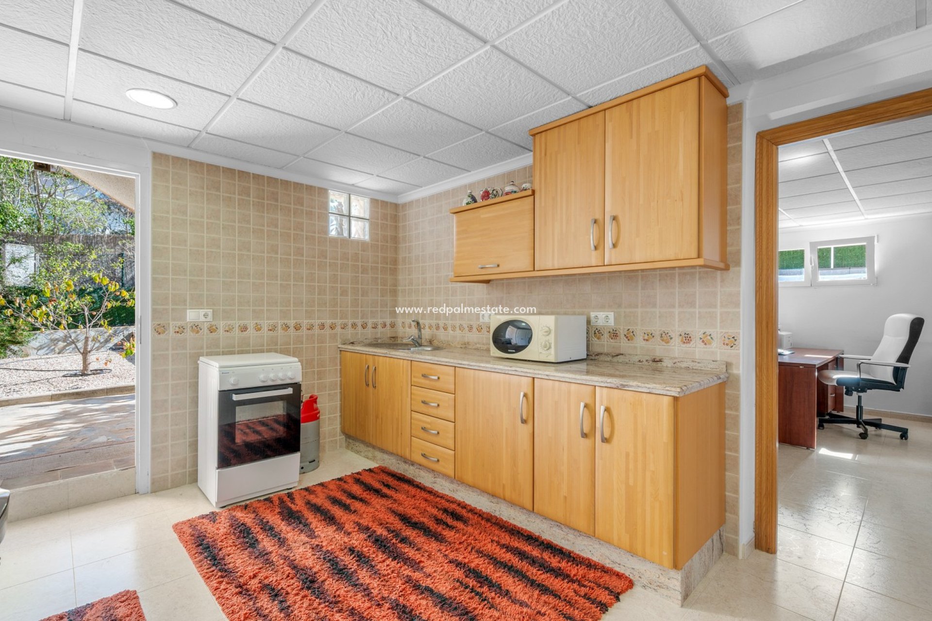 Videresalg - Villa -
Almoradí - Inland