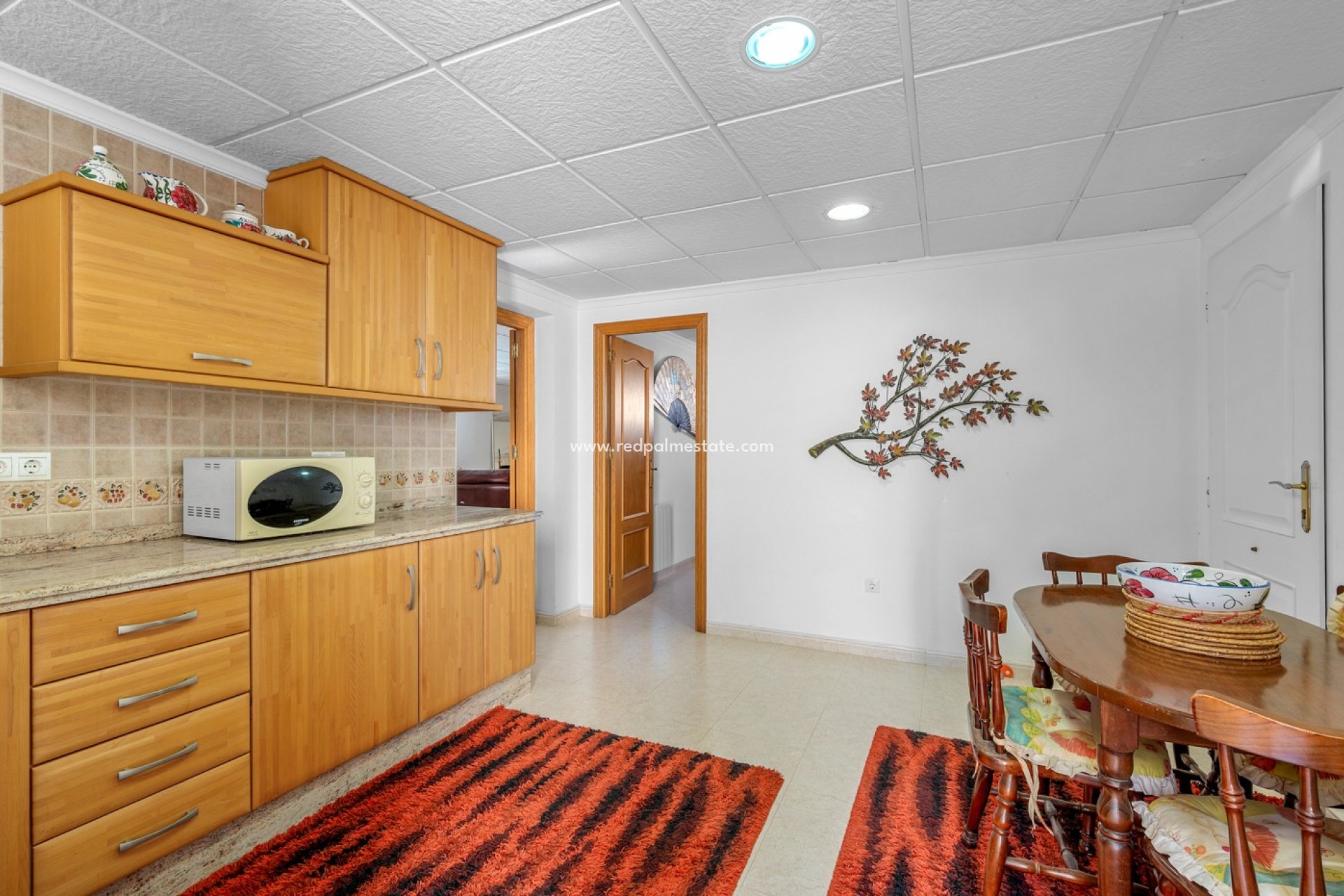 Videresalg - Villa -
Almoradí - Inland