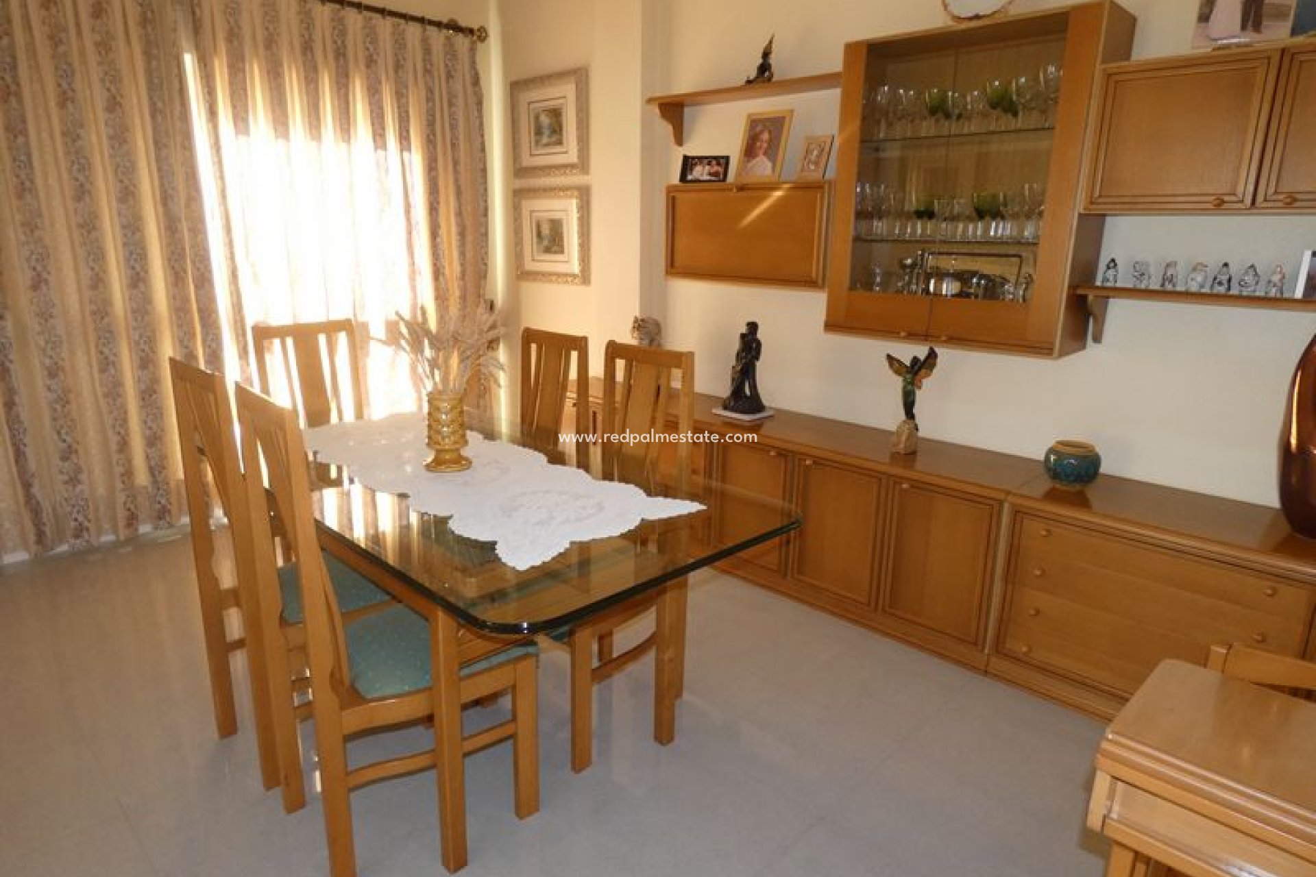 Videresalg - Villa -
Almoradí - Inland