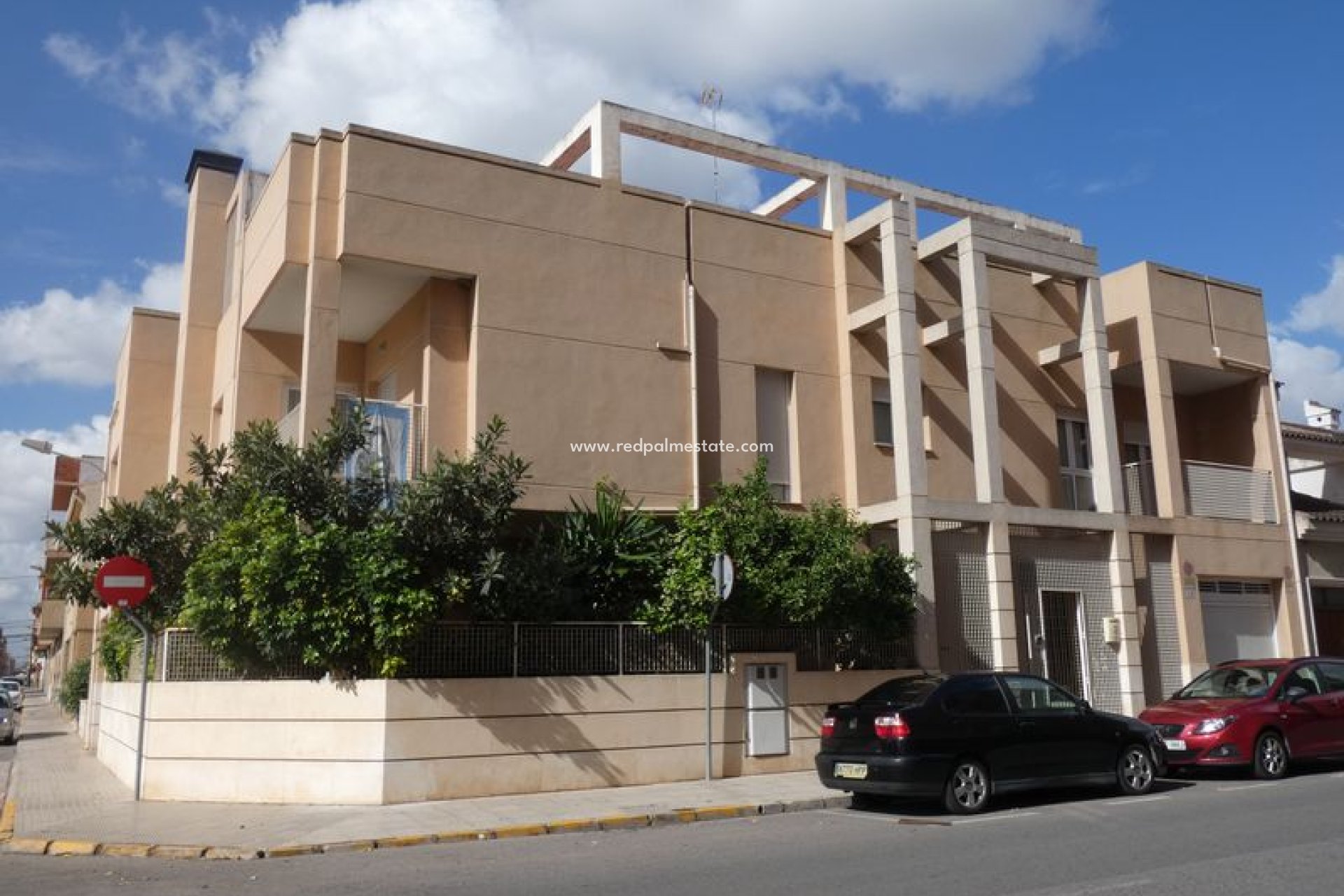 Videresalg - Villa -
Almoradí - Inland