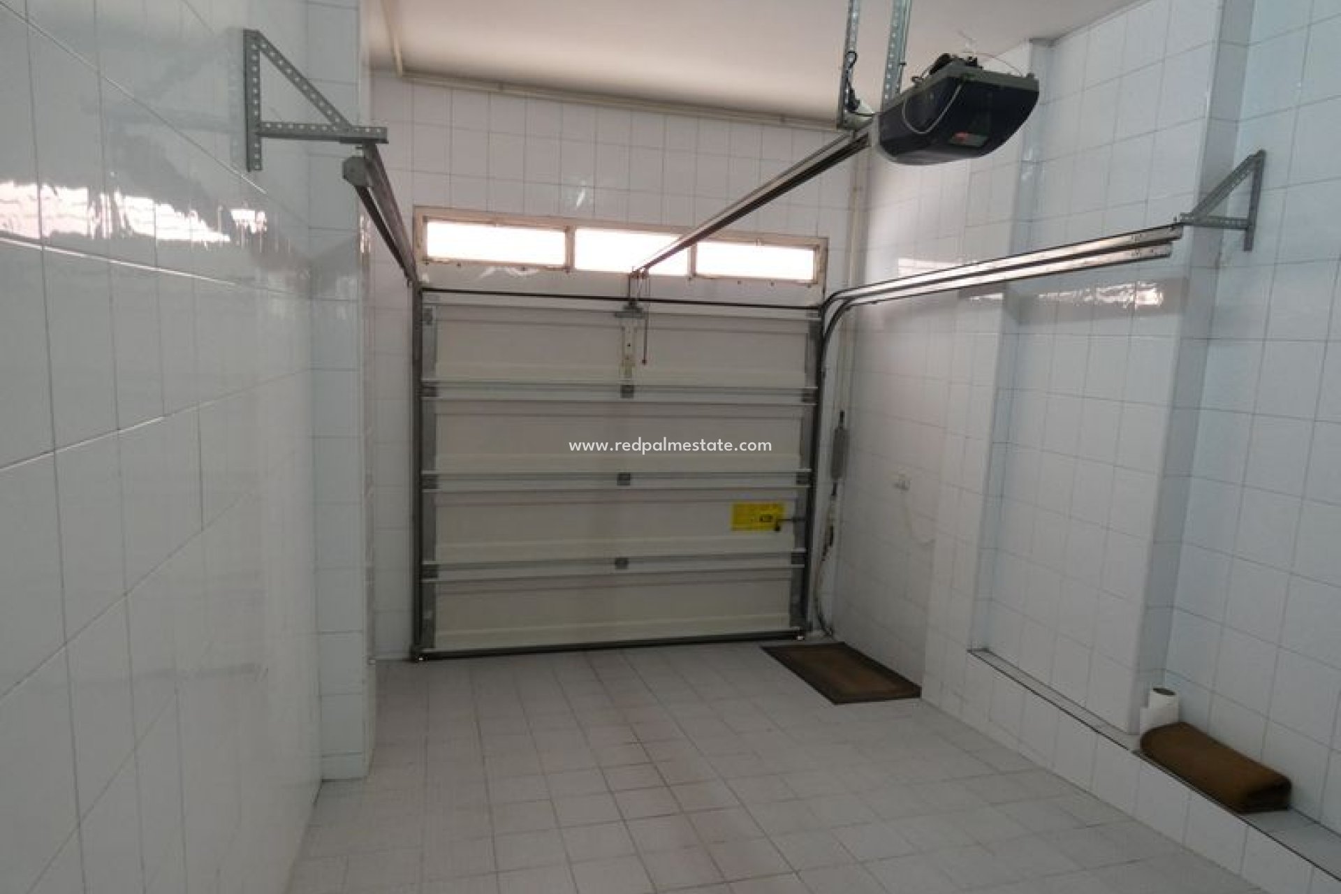 Videresalg - Villa -
Almoradí - Inland