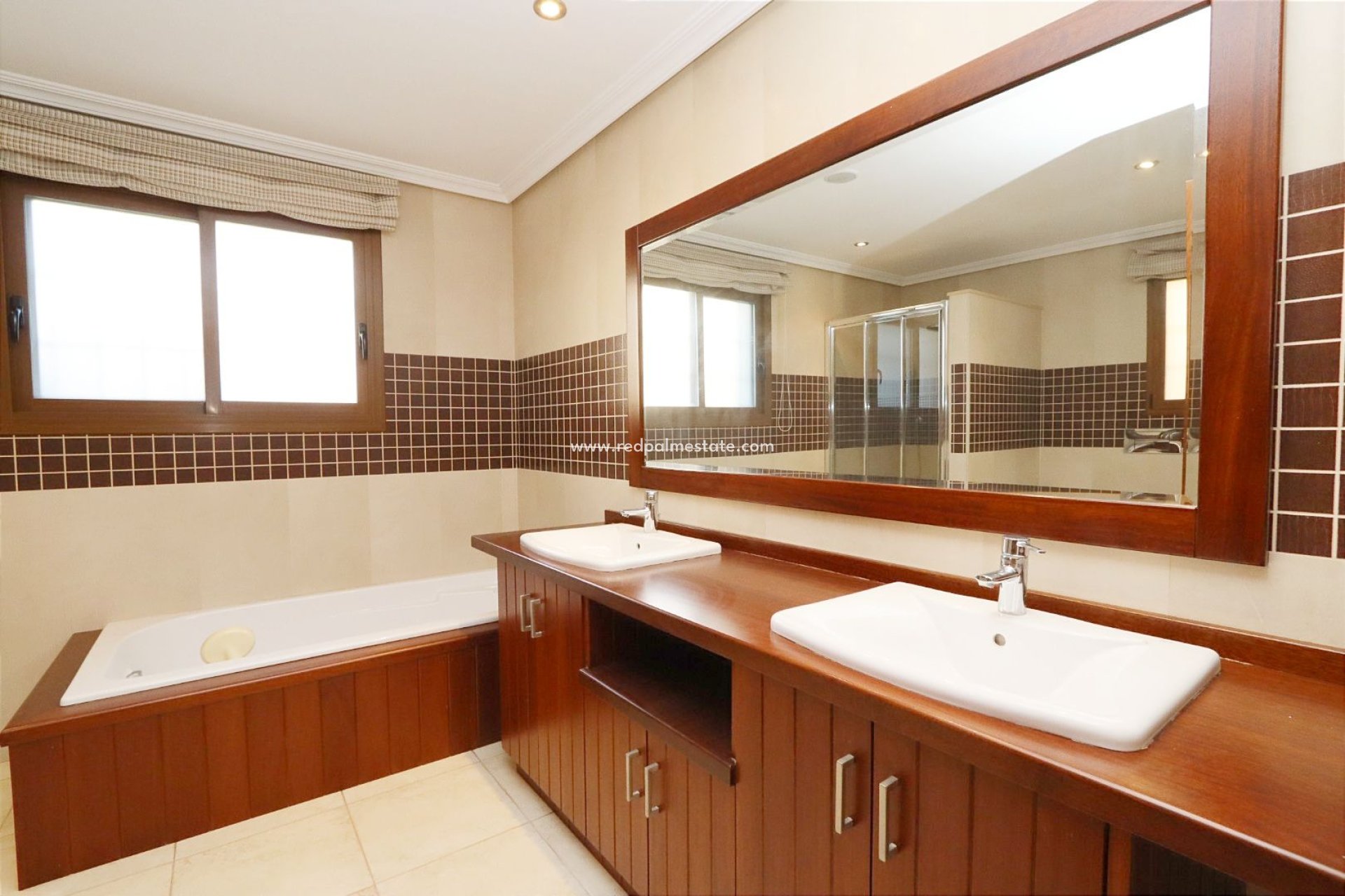 Videresalg - Villa -
Altea