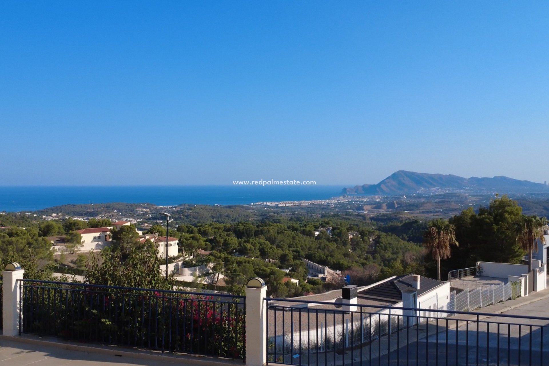 Videresalg - Villa -
Altea