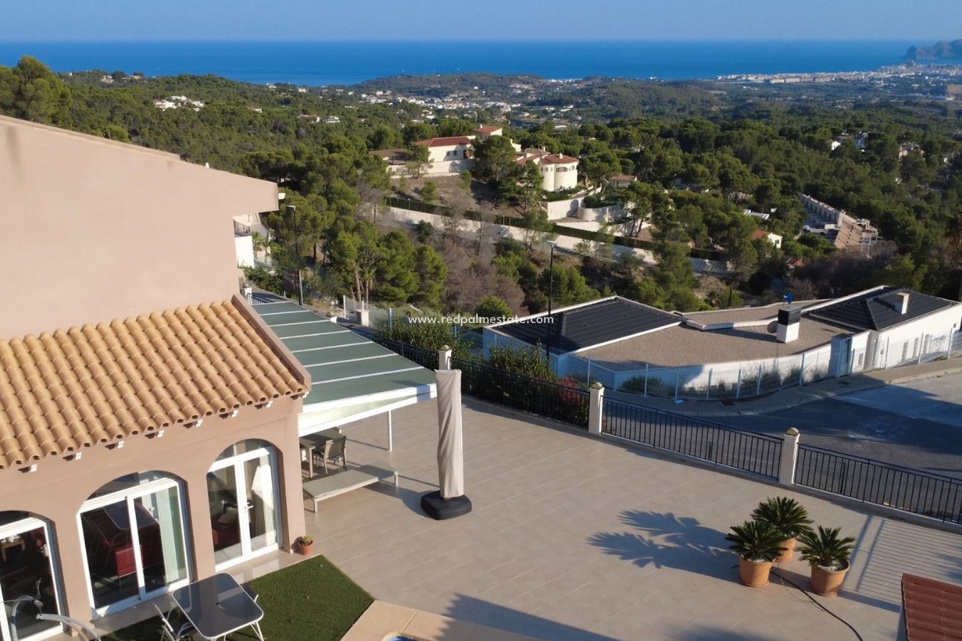 Videresalg - Villa -
Altea