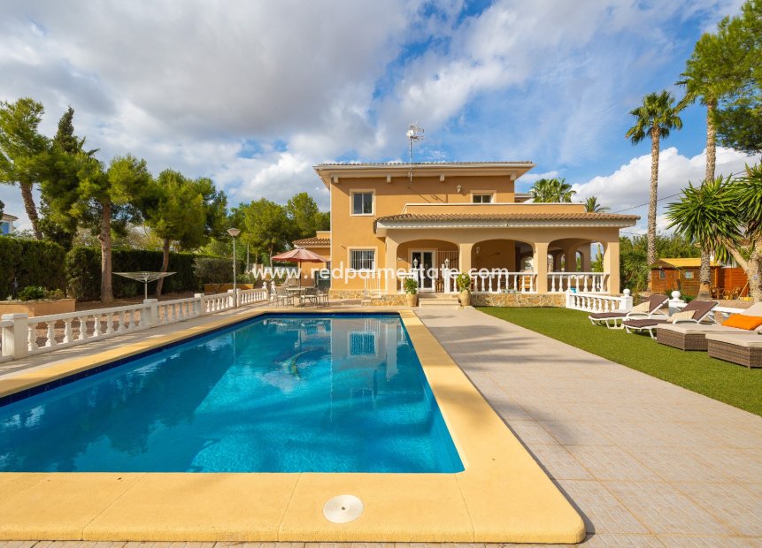 Videresalg - Villa -
Aspe - Inland