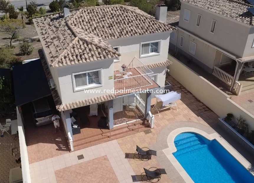 Videresalg - Villa -
Aspe - Inland