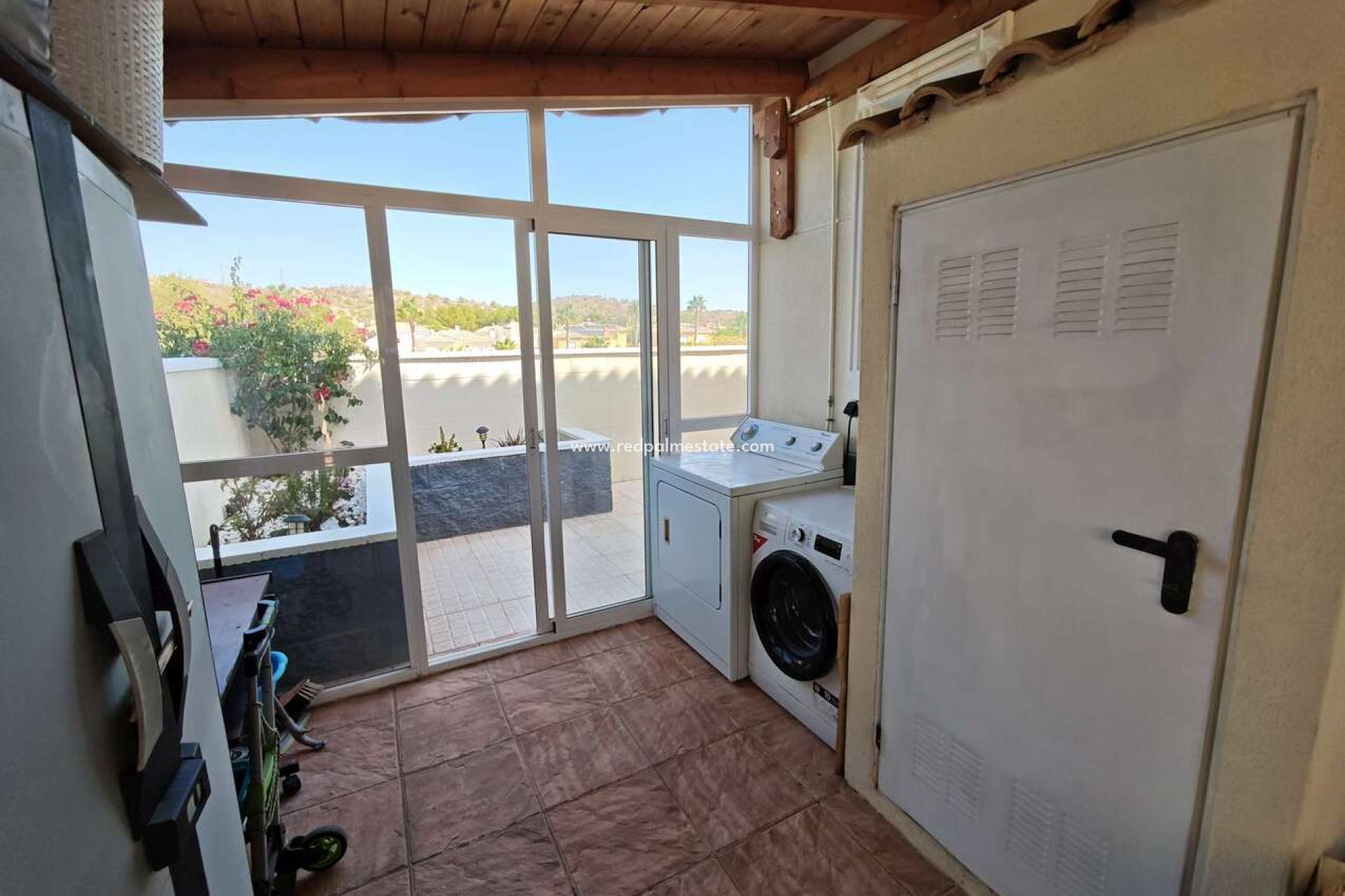 Videresalg - Villa -
Aspe - Inland