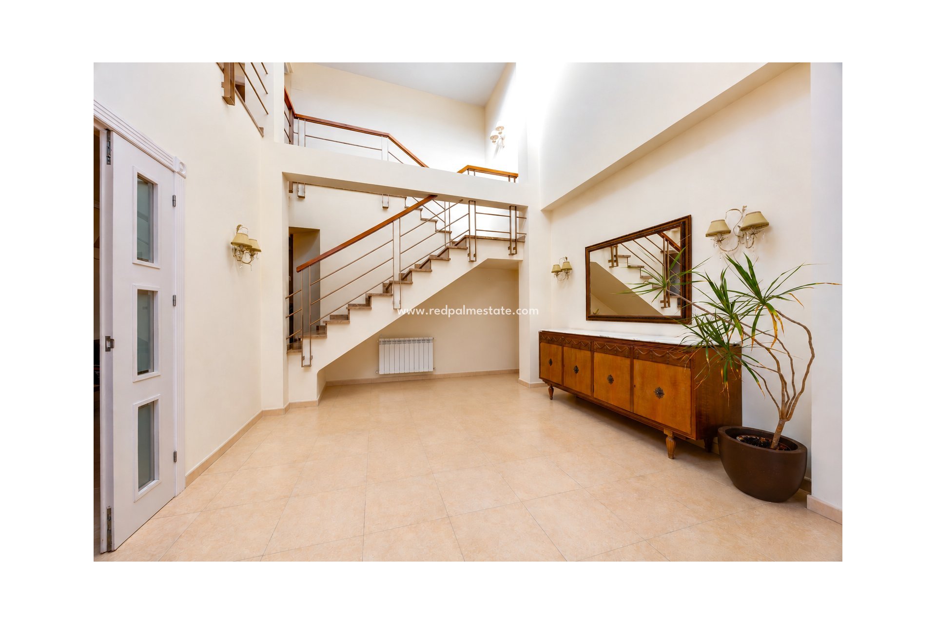 Videresalg - Villa -
Benejúzar - Inland