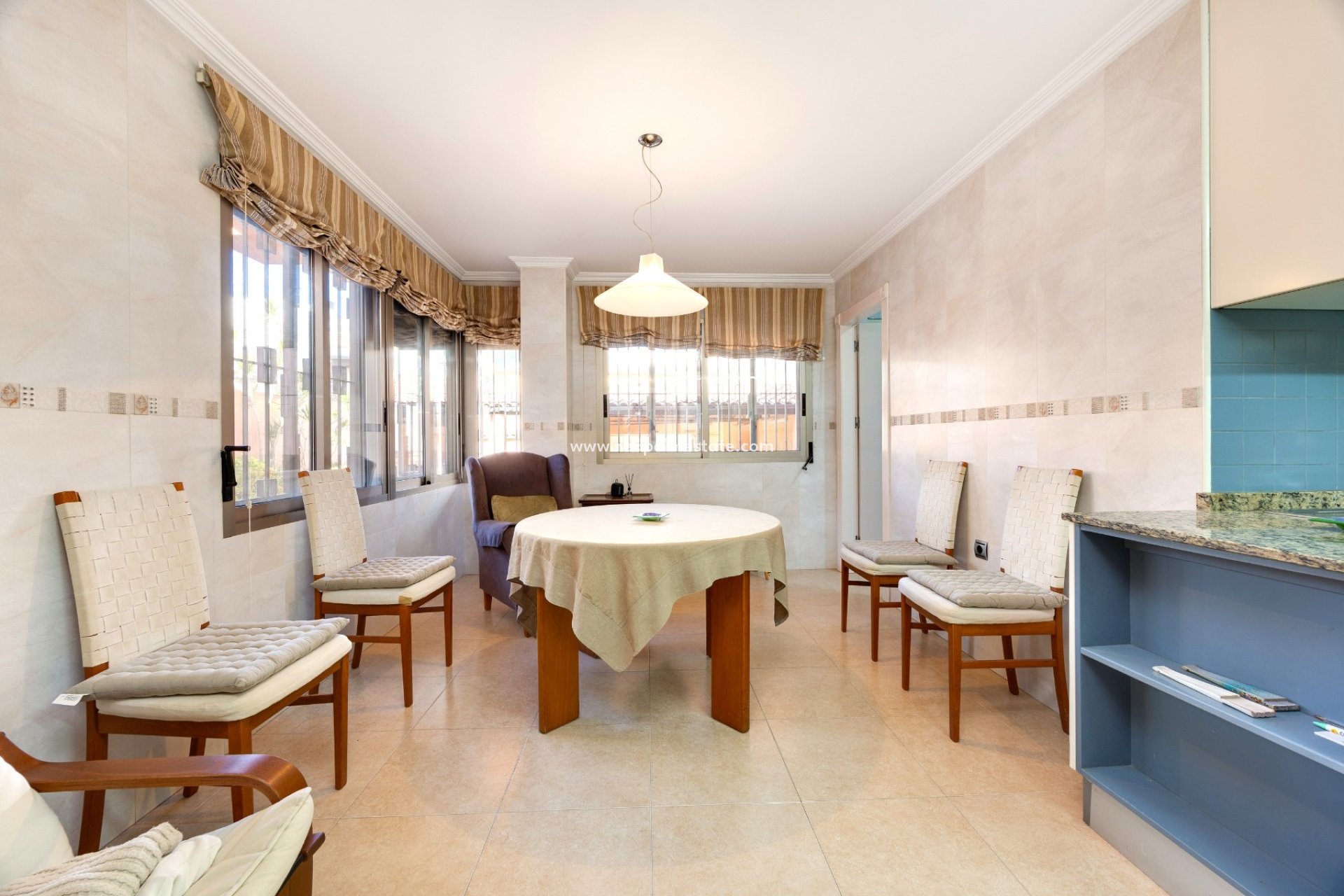 Videresalg - Villa -
Benejúzar - Inland