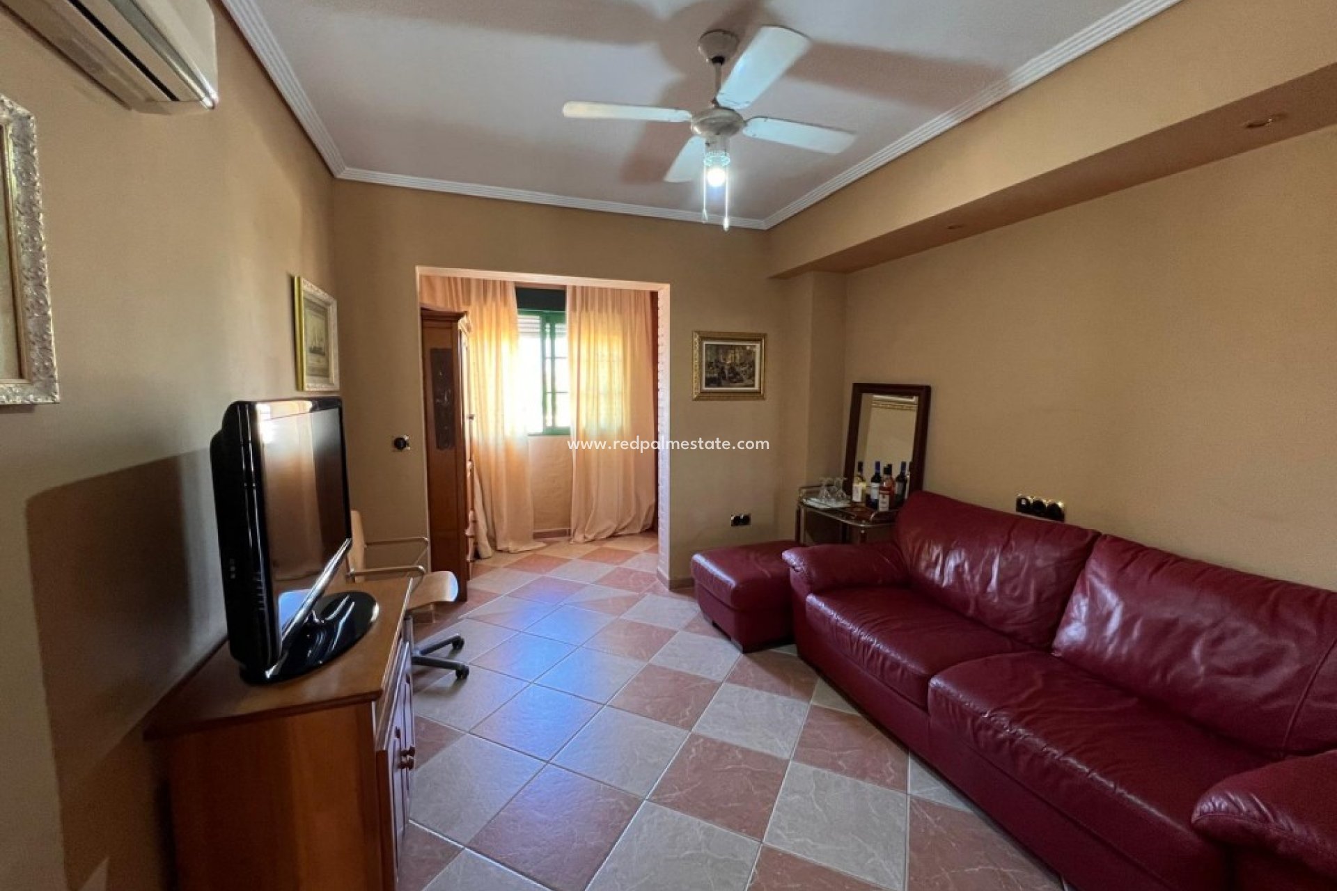 Videresalg - Villa -
Benidorm - Costa Blanca