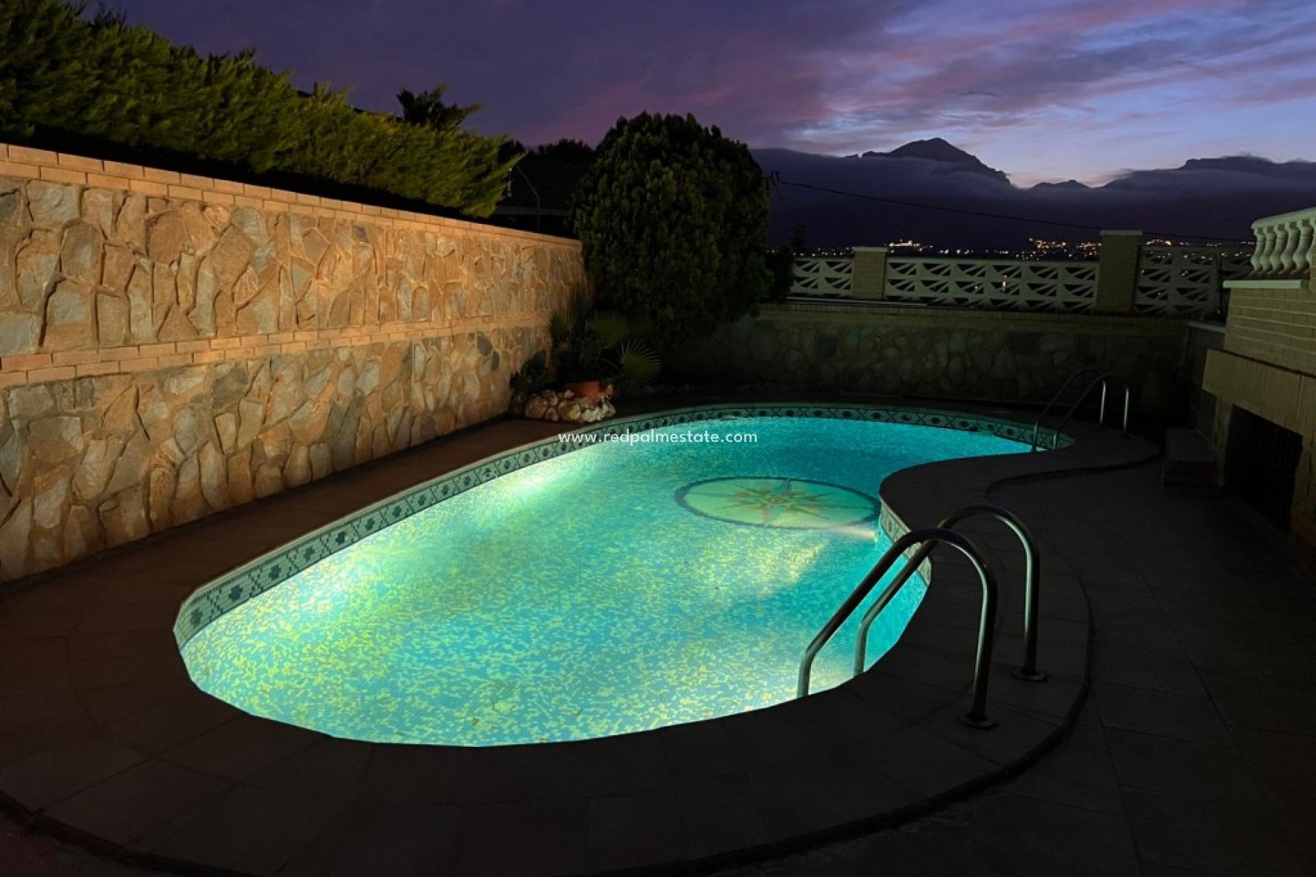 Videresalg - Villa -
Benidorm - Costa Blanca