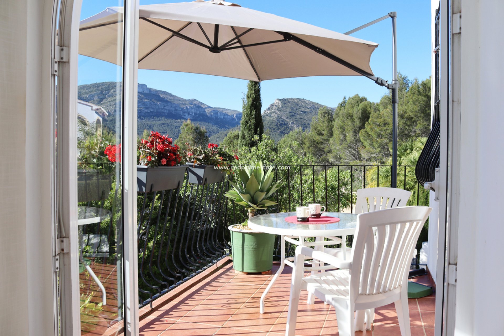 Videresalg - Villa -
Benigembla - Inland